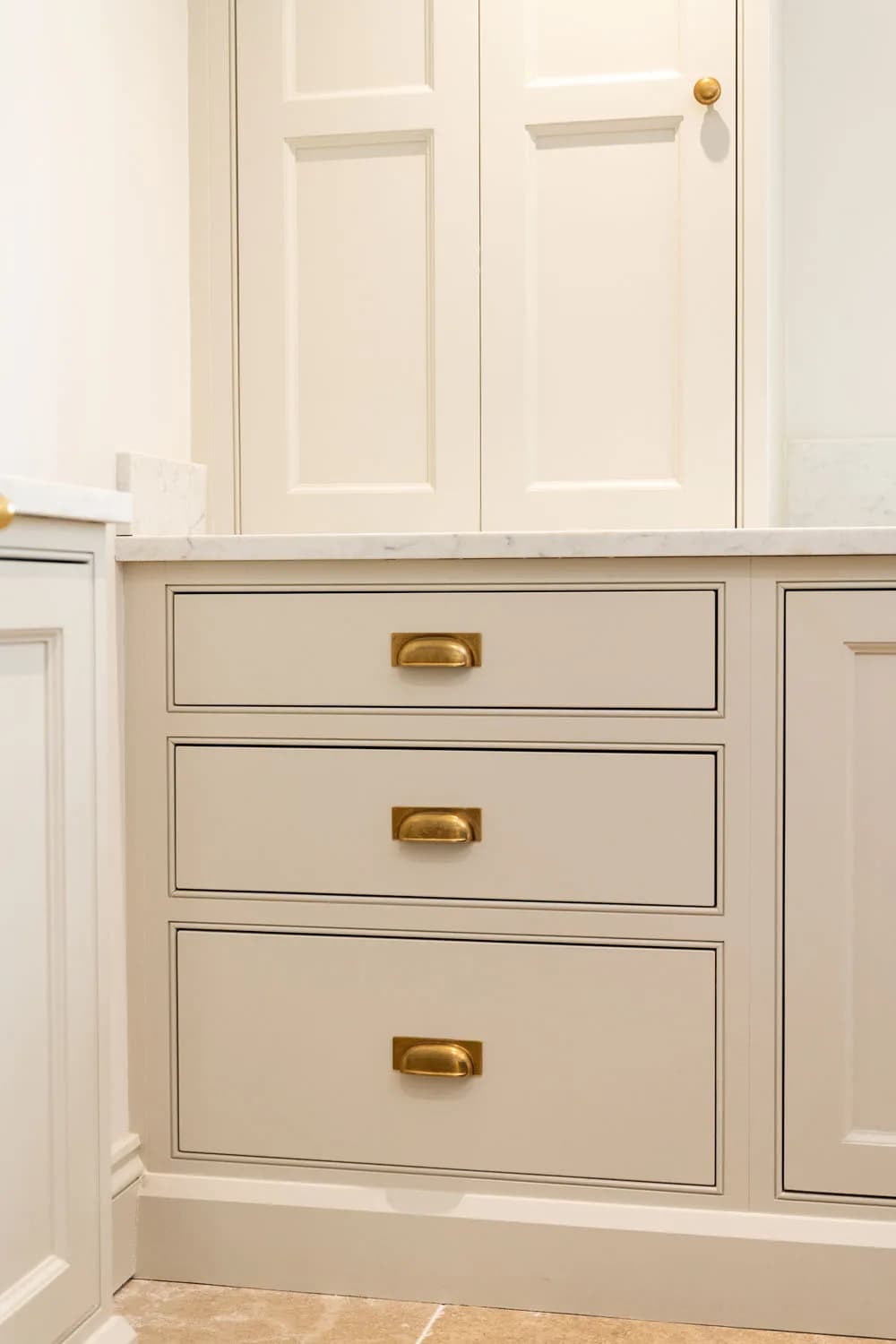 classic-in-frame-cock-bead-shaker-ingatestone-handmade-kitchen-company (18)