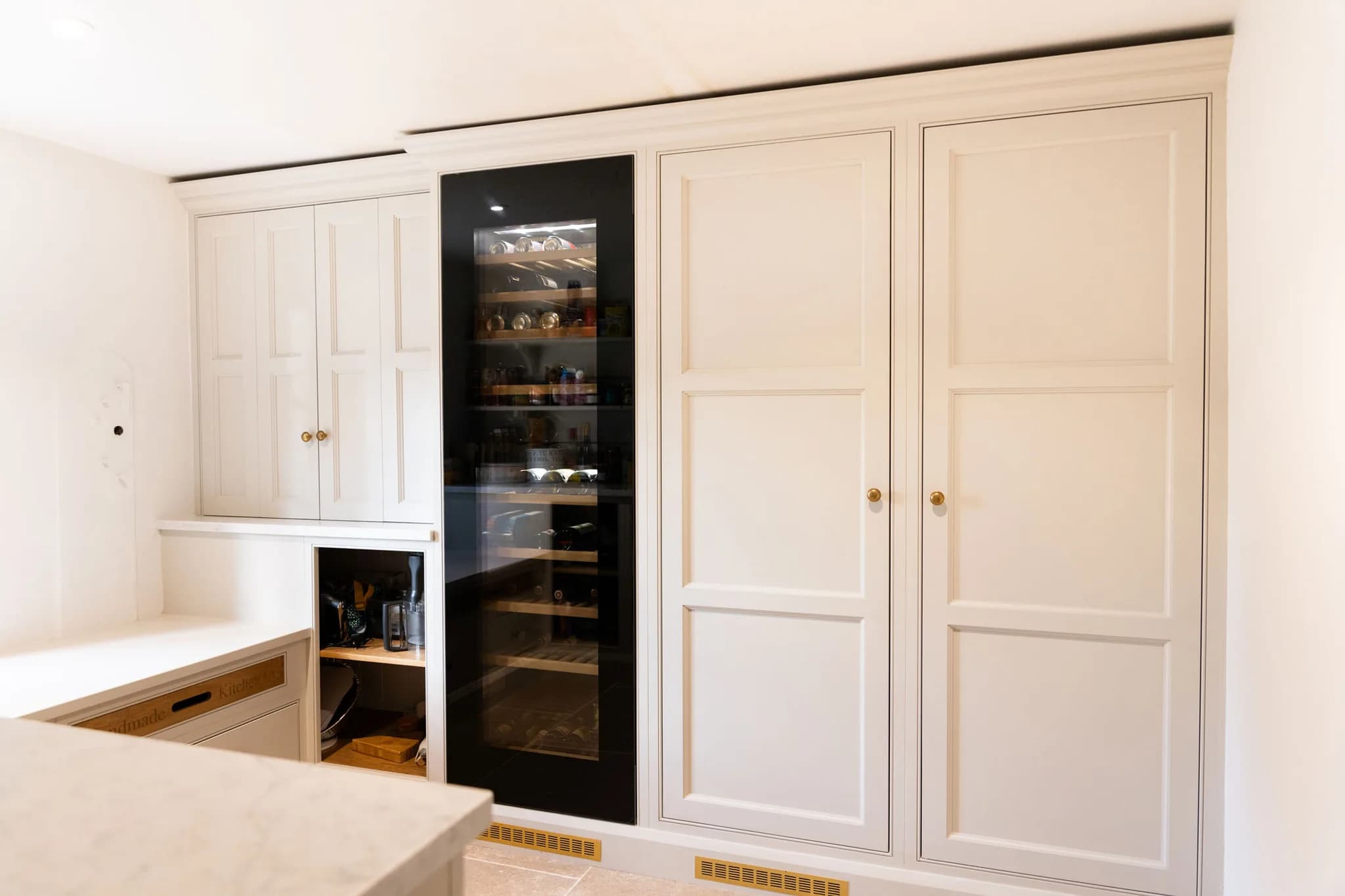 classic-in-frame-cock-bead-shaker-ingatestone-handmade-kitchen-company (35)