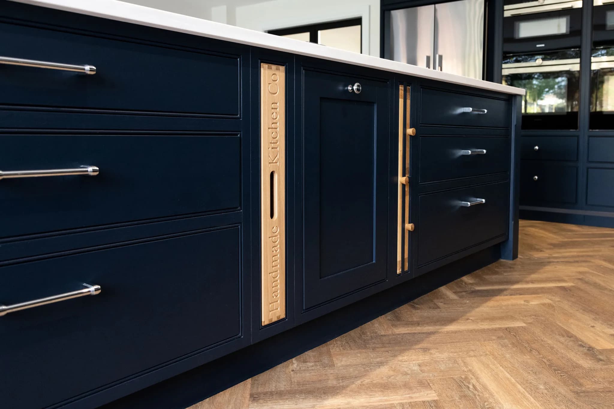 classic-in-frame-cockbead-shaker-elstree-handmade-kitchen-company (11)