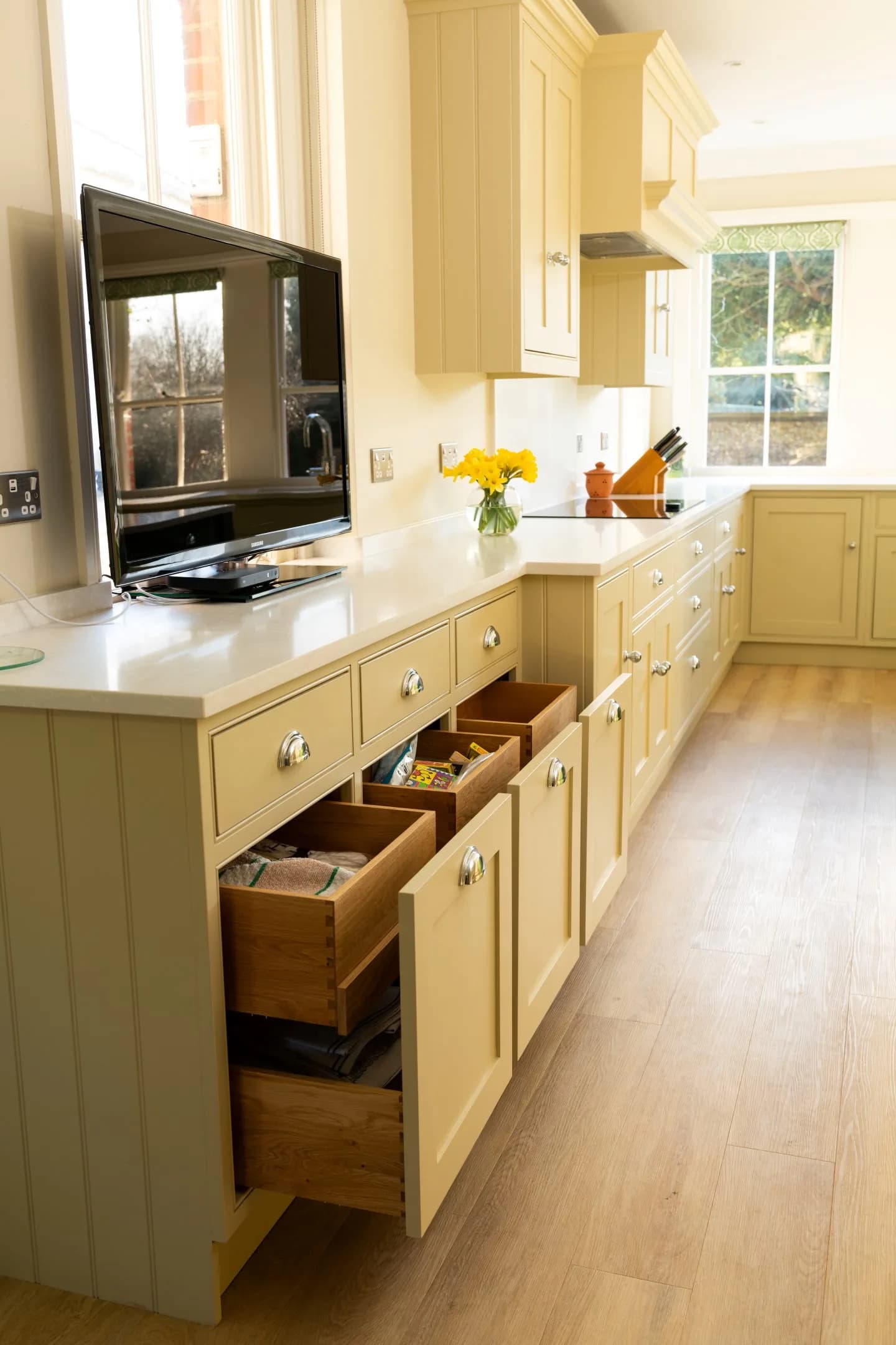 classic-in-frame-shaker-chelmsford-handmade-kitchen-company (38)