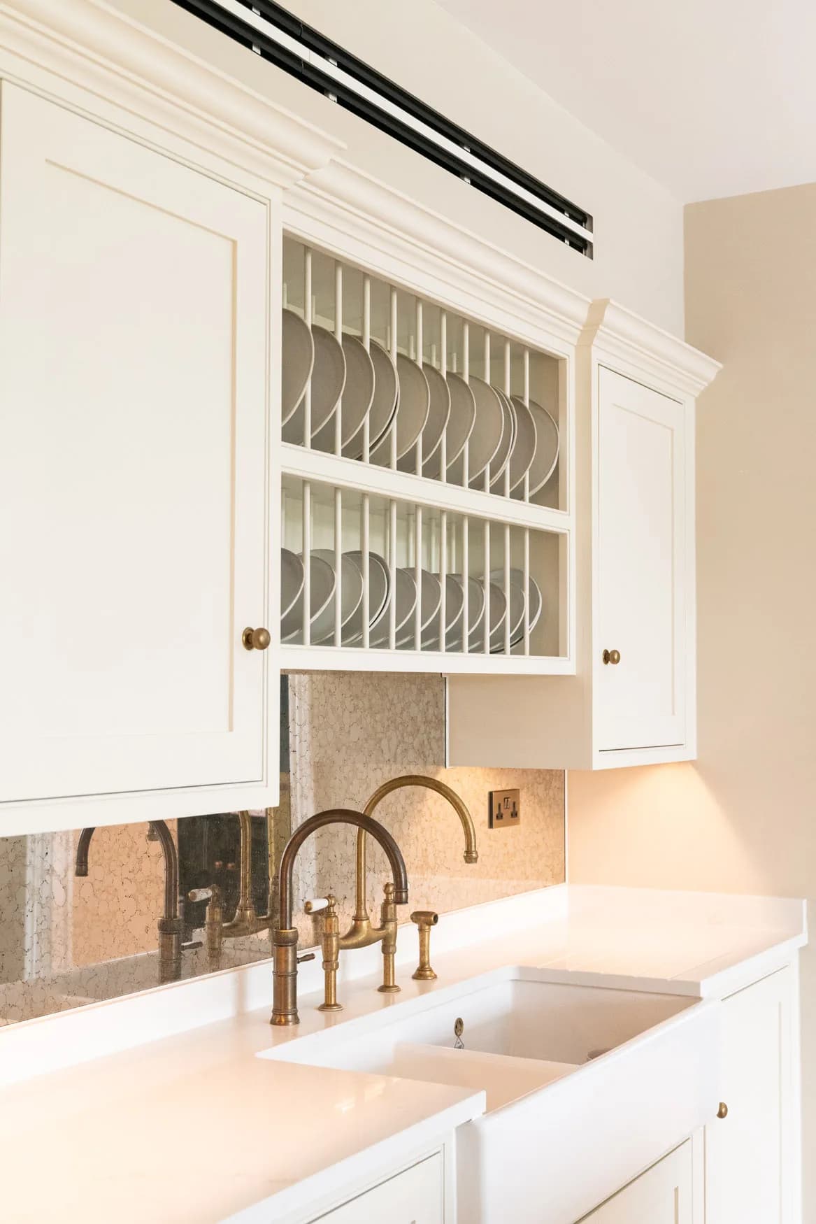 classic-in-frame-shaker-kitchen-cuffley-handmade-kitchen-company (17)