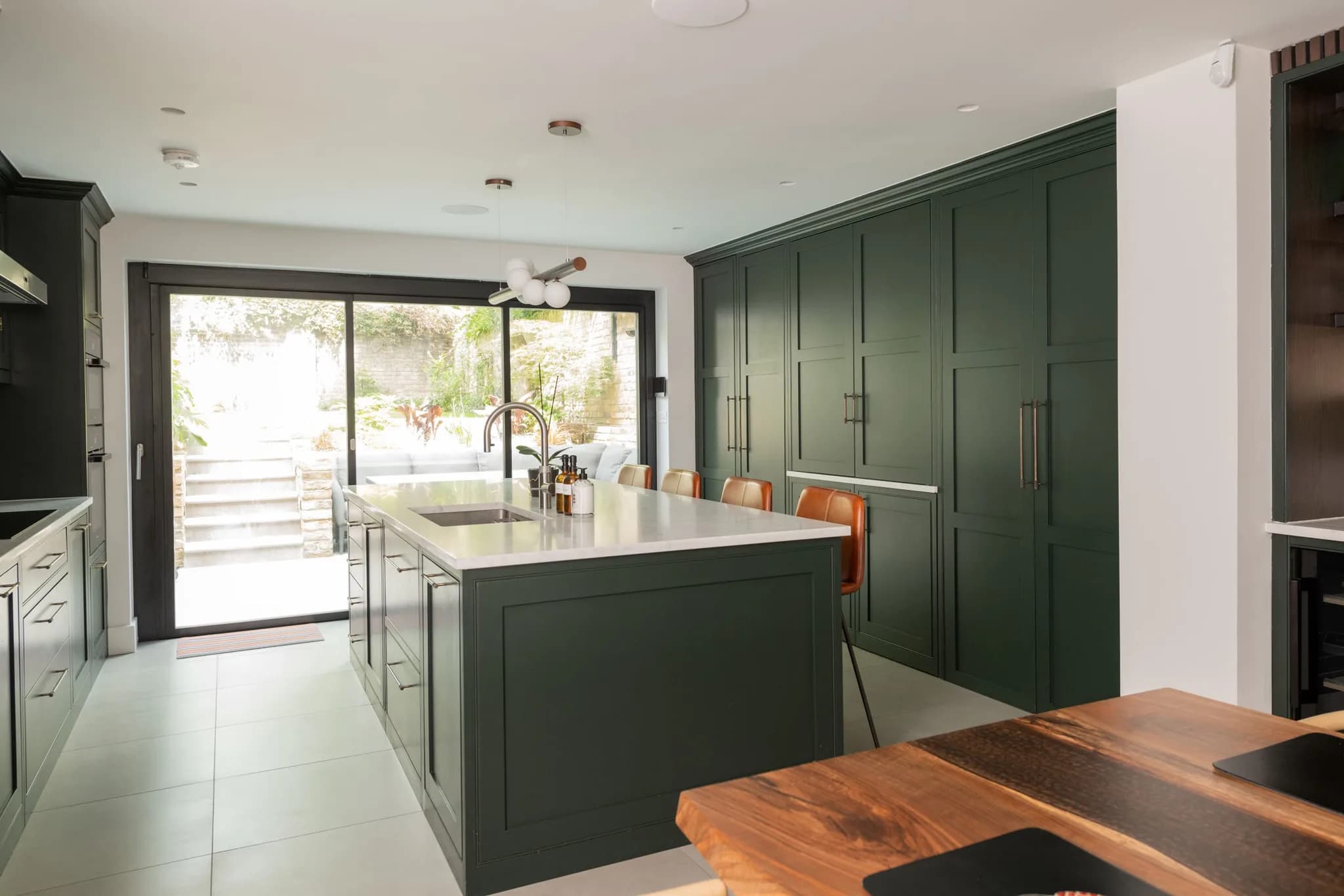 classic-in-frame-shaker-kitchen-islington-handmade-kitchen-co (2) (1)-2