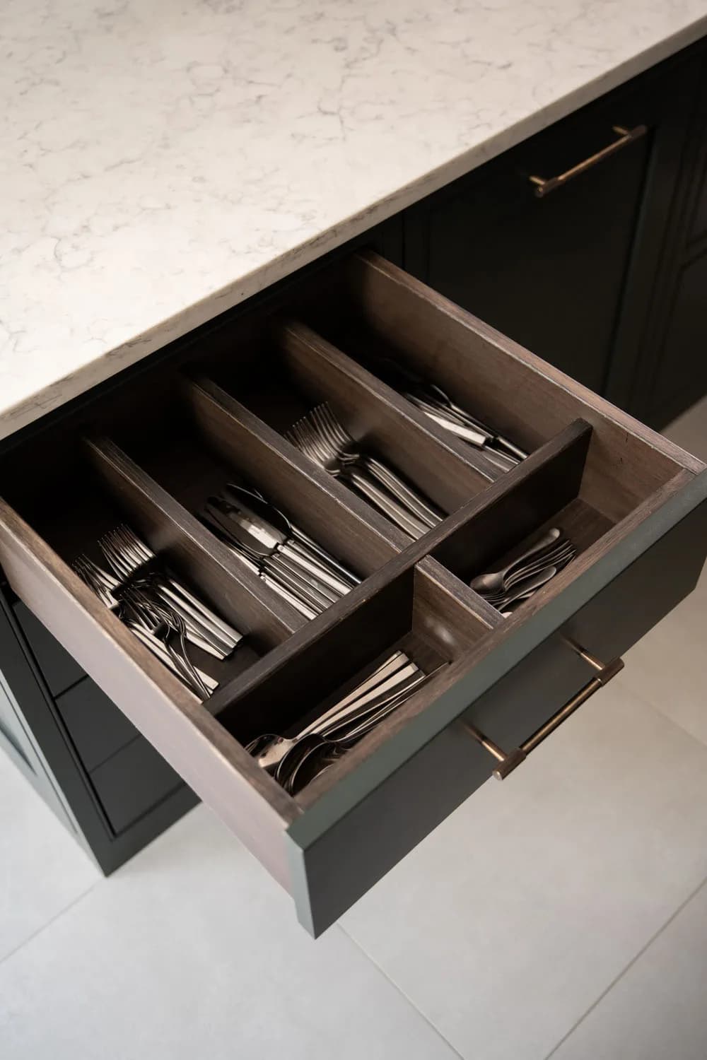 classic-in-frame-shaker-kitchen-islington-handmade-kitchen-co (36) (1)