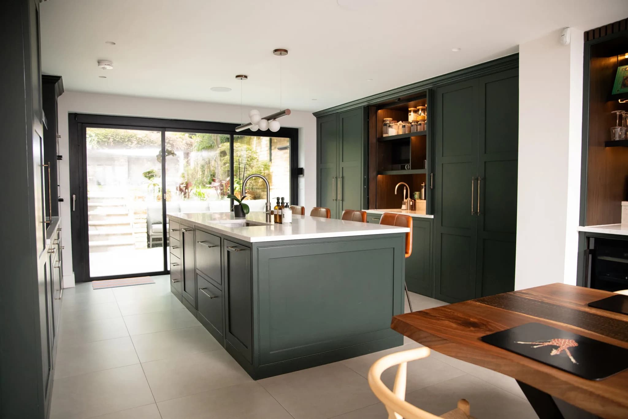 classic-in-frame-shaker-kitchen-islington-handmade-kitchen-co (37) (1)-2