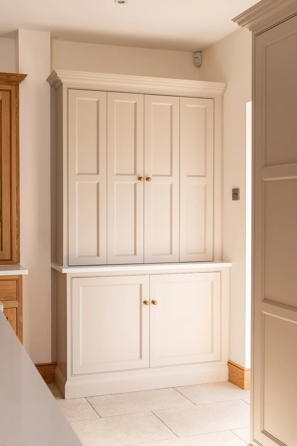 classic-in-frame-shaker-kitchen-nazeing-handmade-kitchen-company (102)