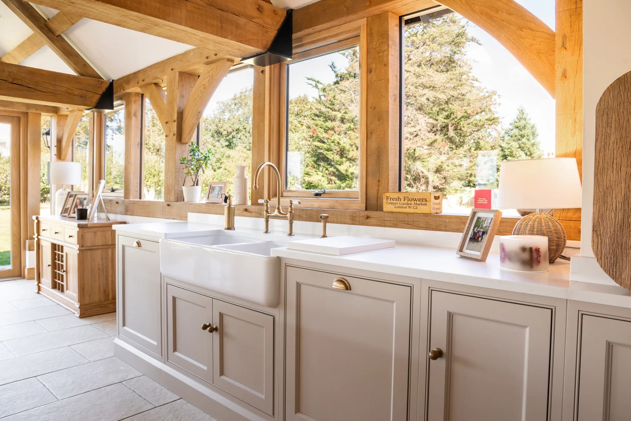 classic-in-frame-shaker-kitchen-nazeing-handmade-kitchen-company (68)