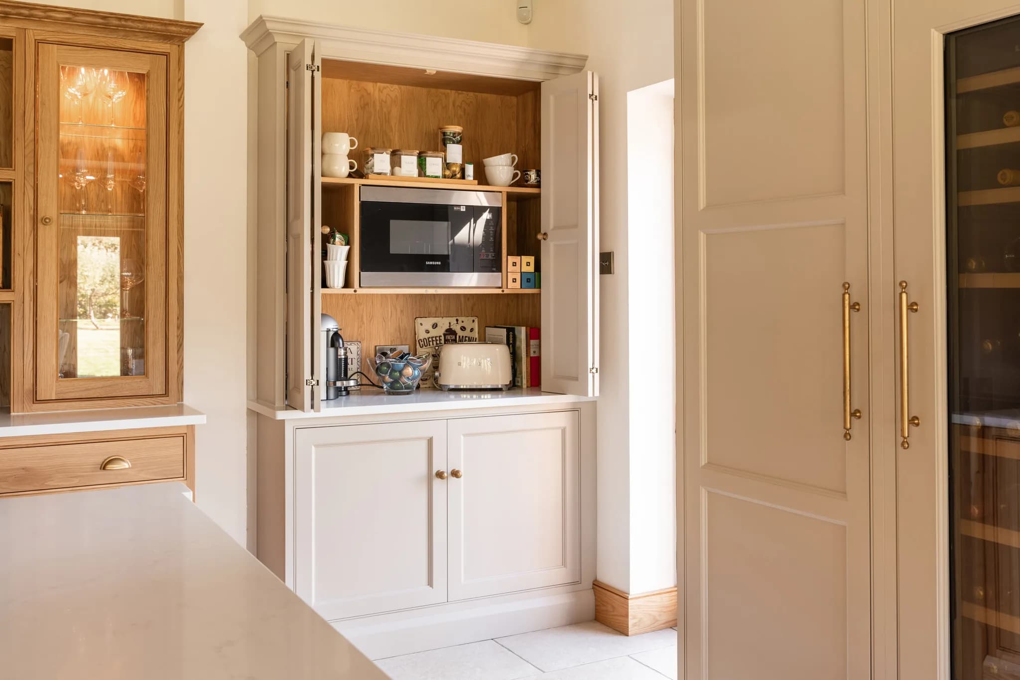 classic-in-frame-shaker-kitchen-nazeing-handmade-kitchen-company (72)