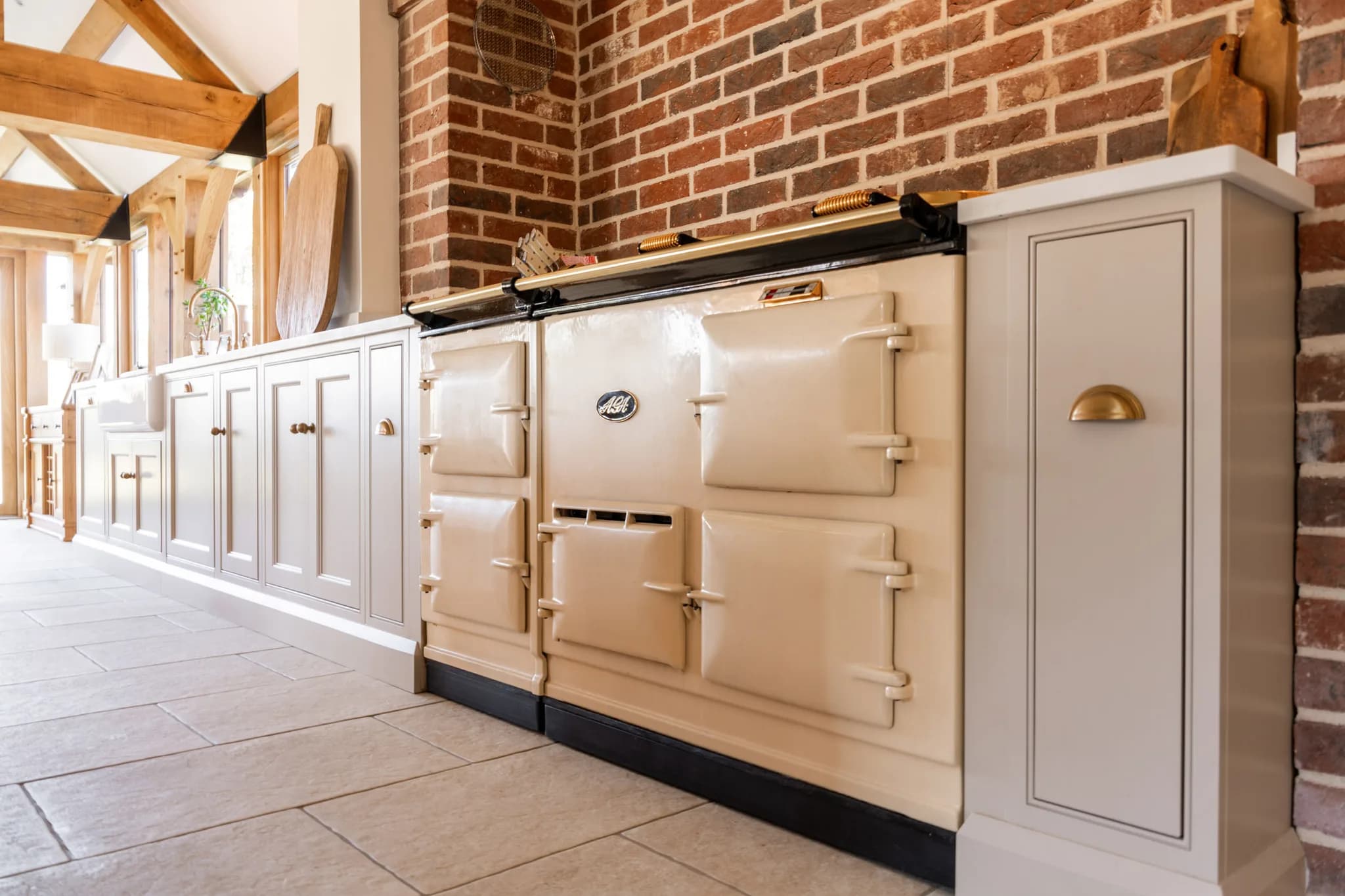 classic-in-frame-shaker-kitchen-nazeing-handmade-kitchen-company (79)