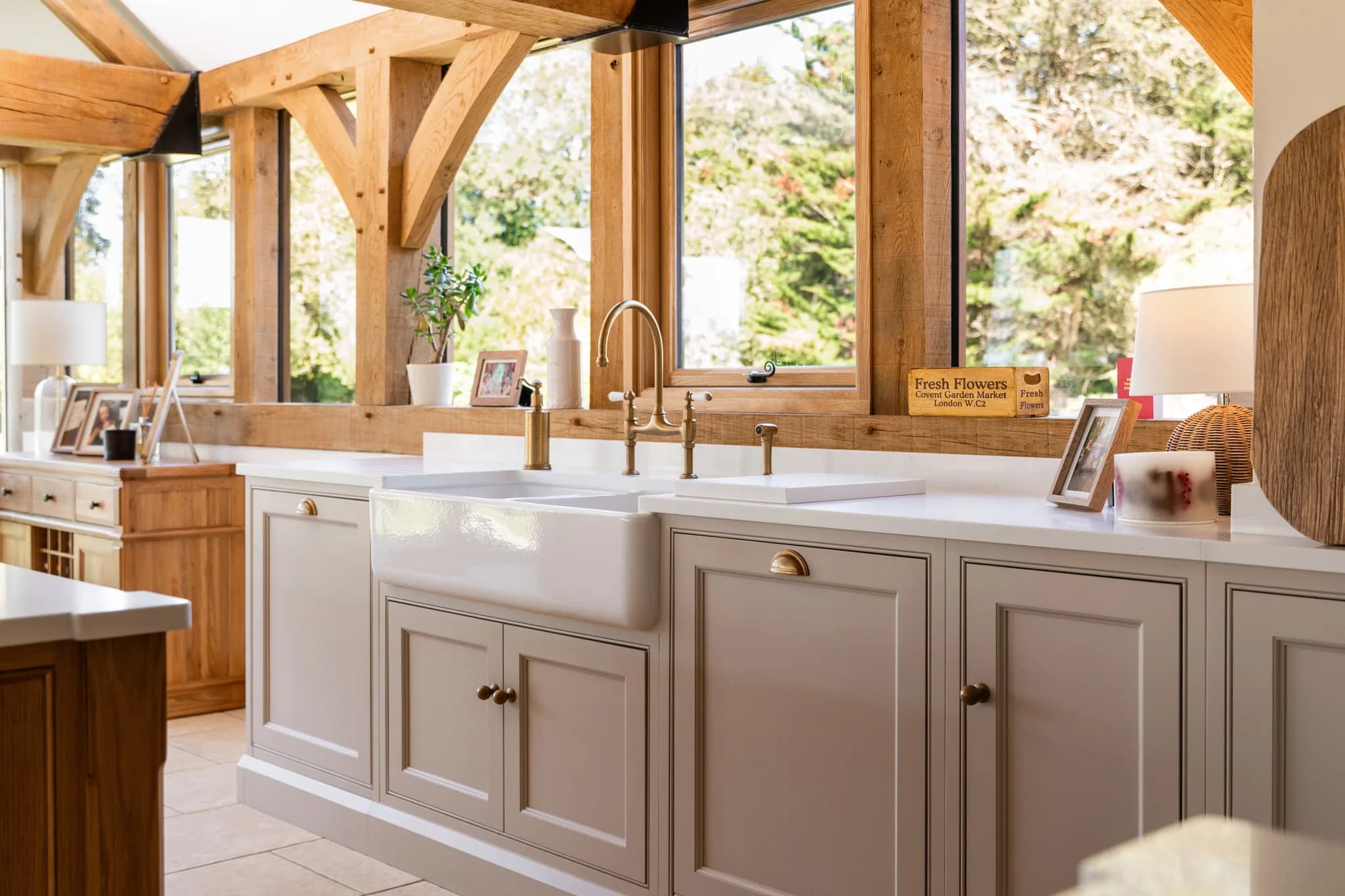 classic-in-frame-shaker-kitchen-nazeing-handmade-kitchen-company (81)