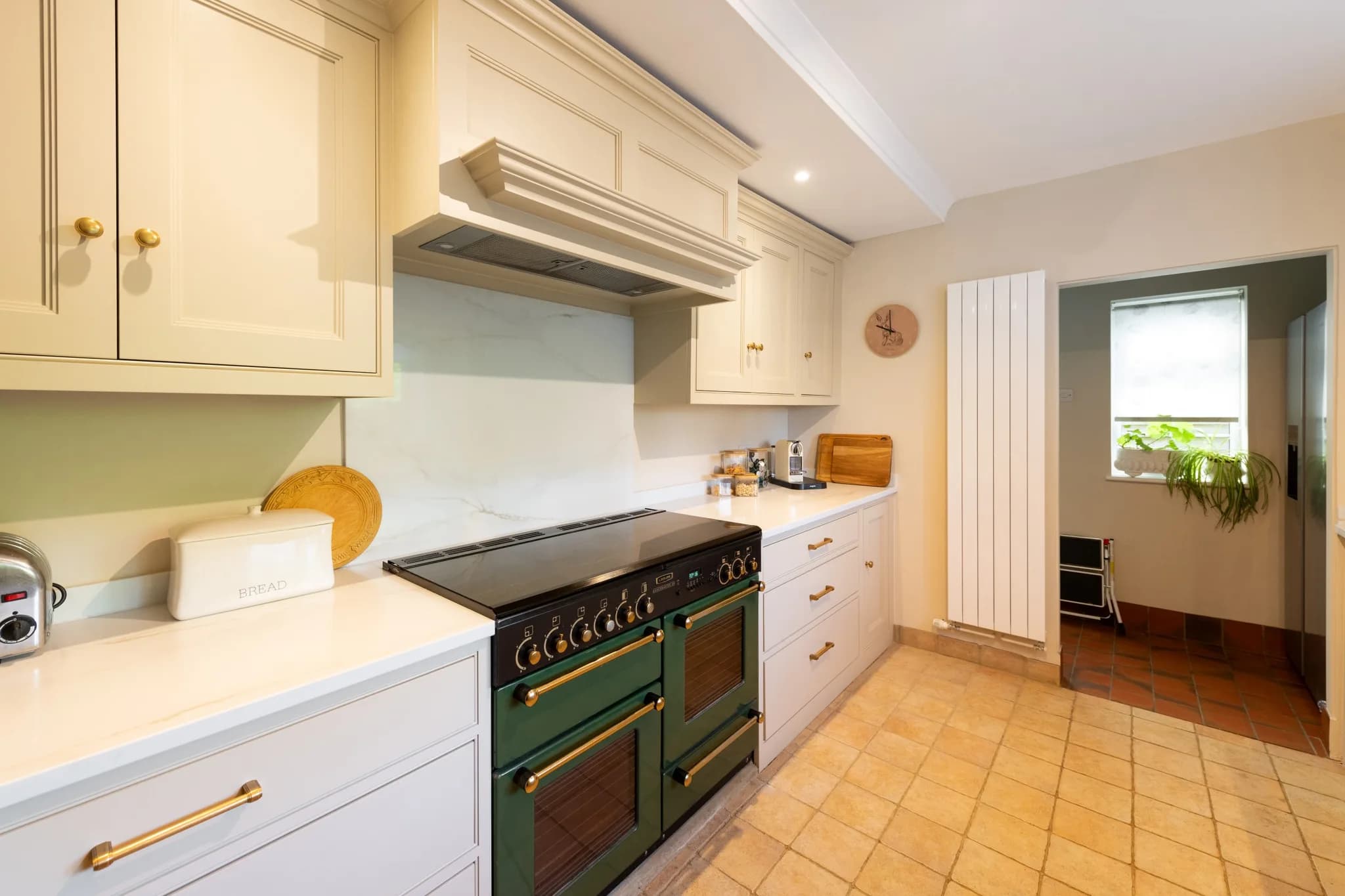 classic-in-frame-shaker-style-modern-bead-stansted-handmade-kitchen-company (35)