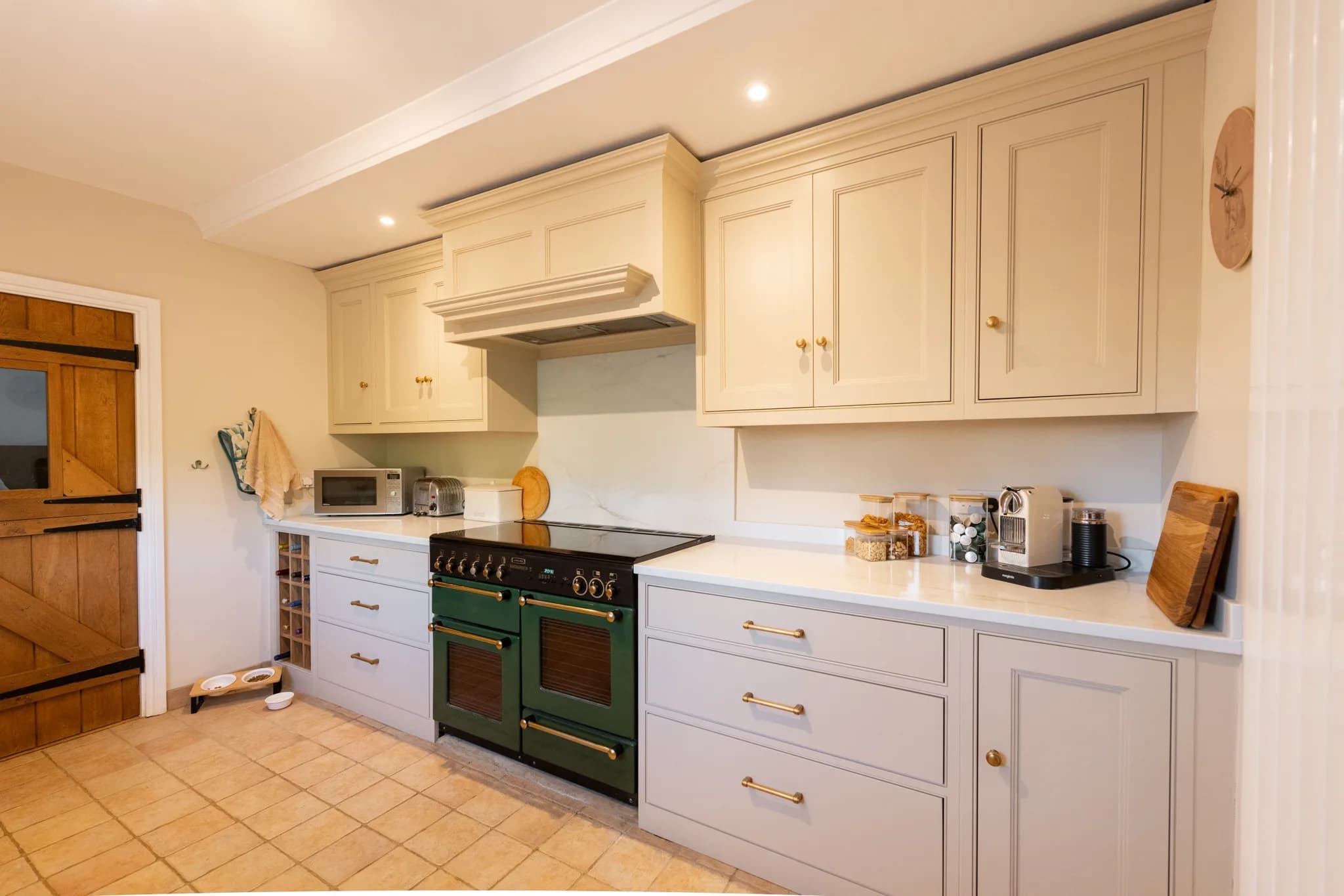 classic-in-frame-shaker-style-modern-bead-stansted-handmade-kitchen-company (43)