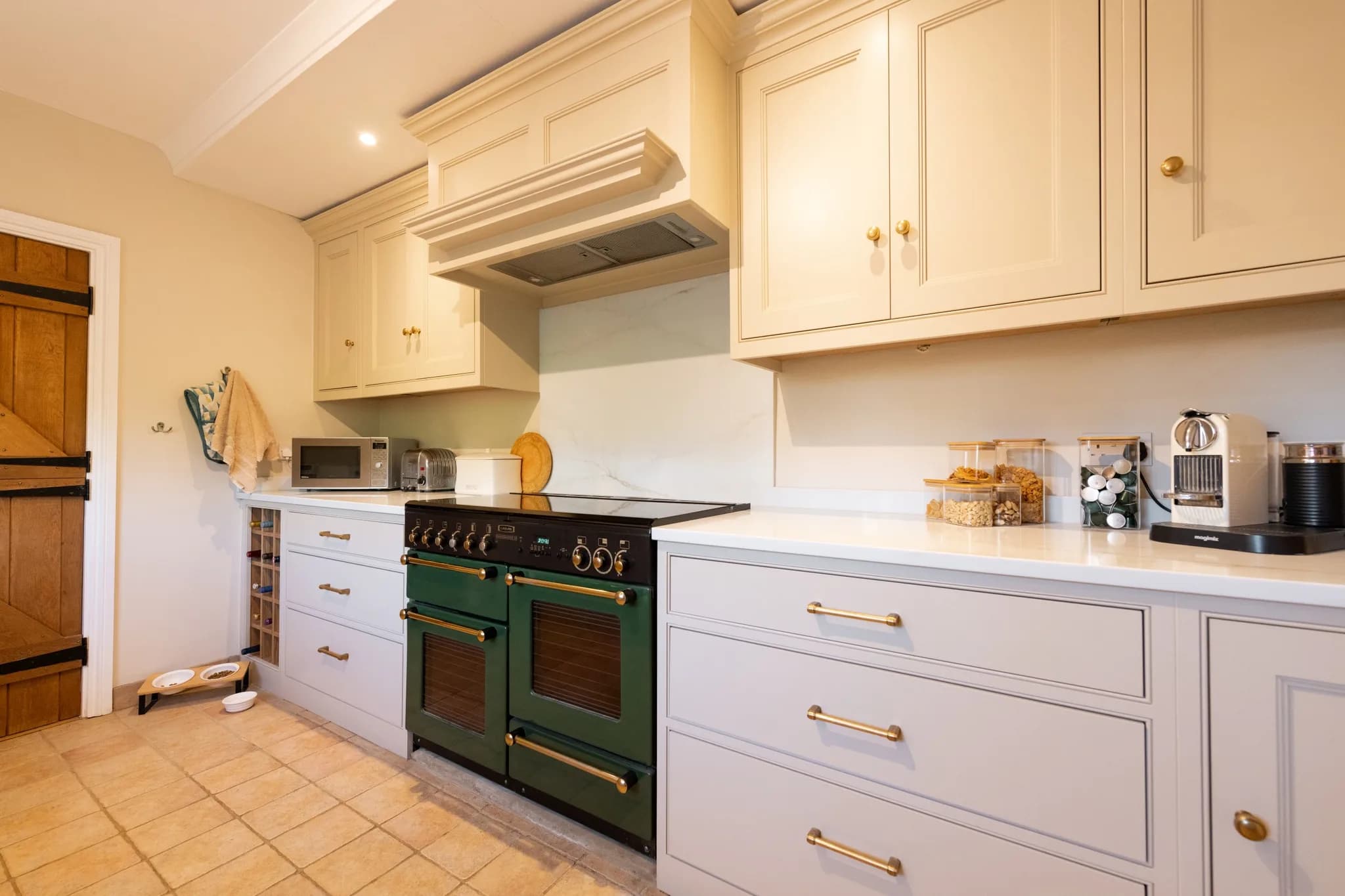 classic-in-frame-shaker-style-modern-bead-stansted-handmade-kitchen-company (44)