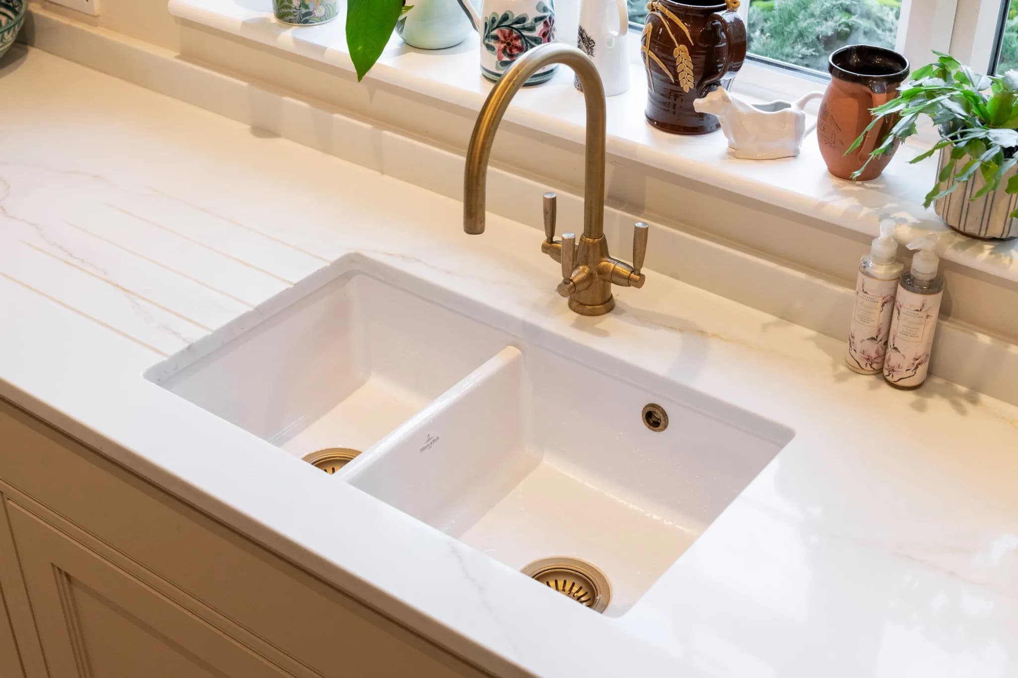 classic-in-frame-shaker-style-modern-bead-stansted-handmade-kitchen-company (54)