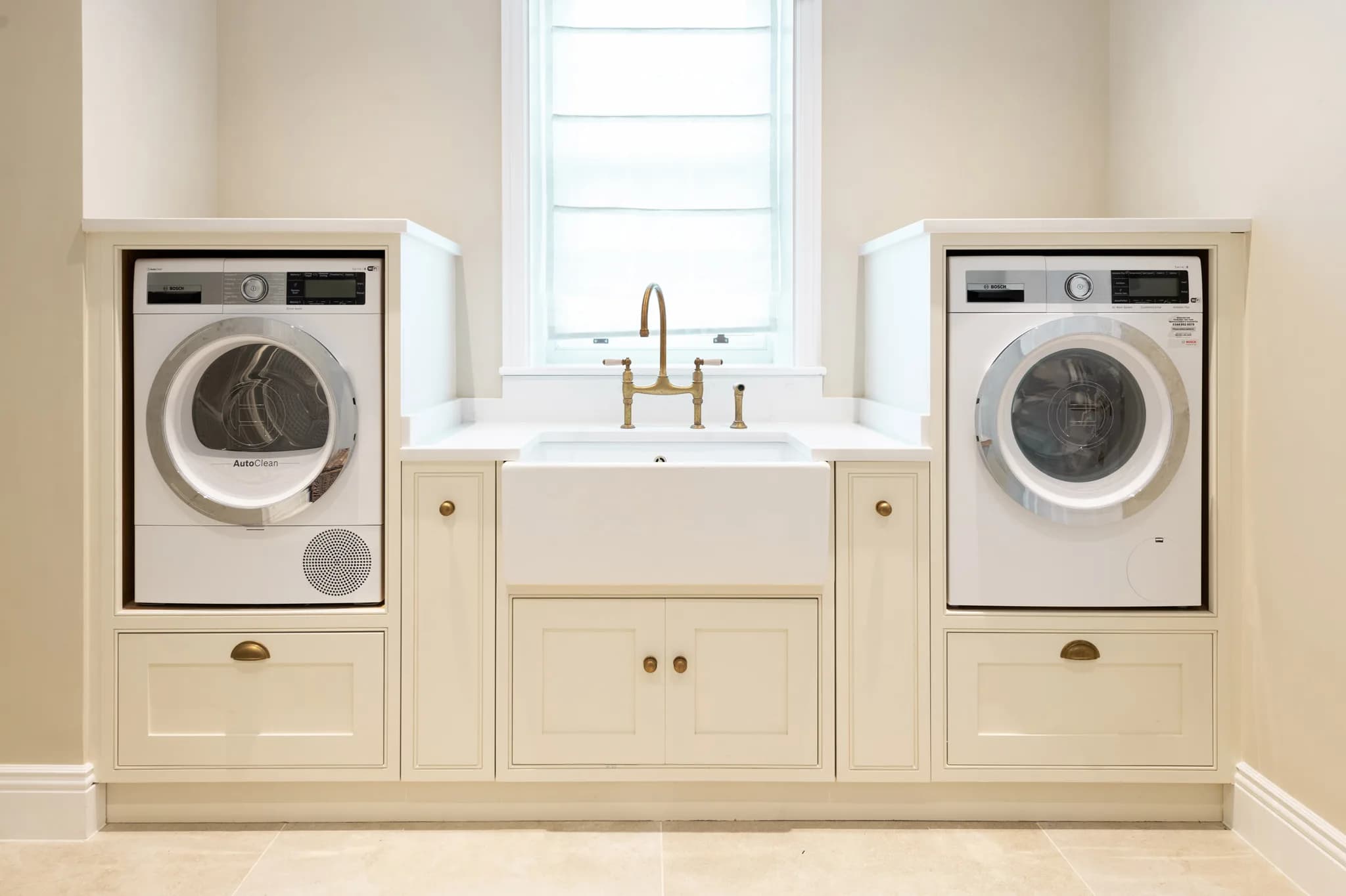 classic-in-frame-shaker-utility-cuffley-handmade-kitchen-company (36)