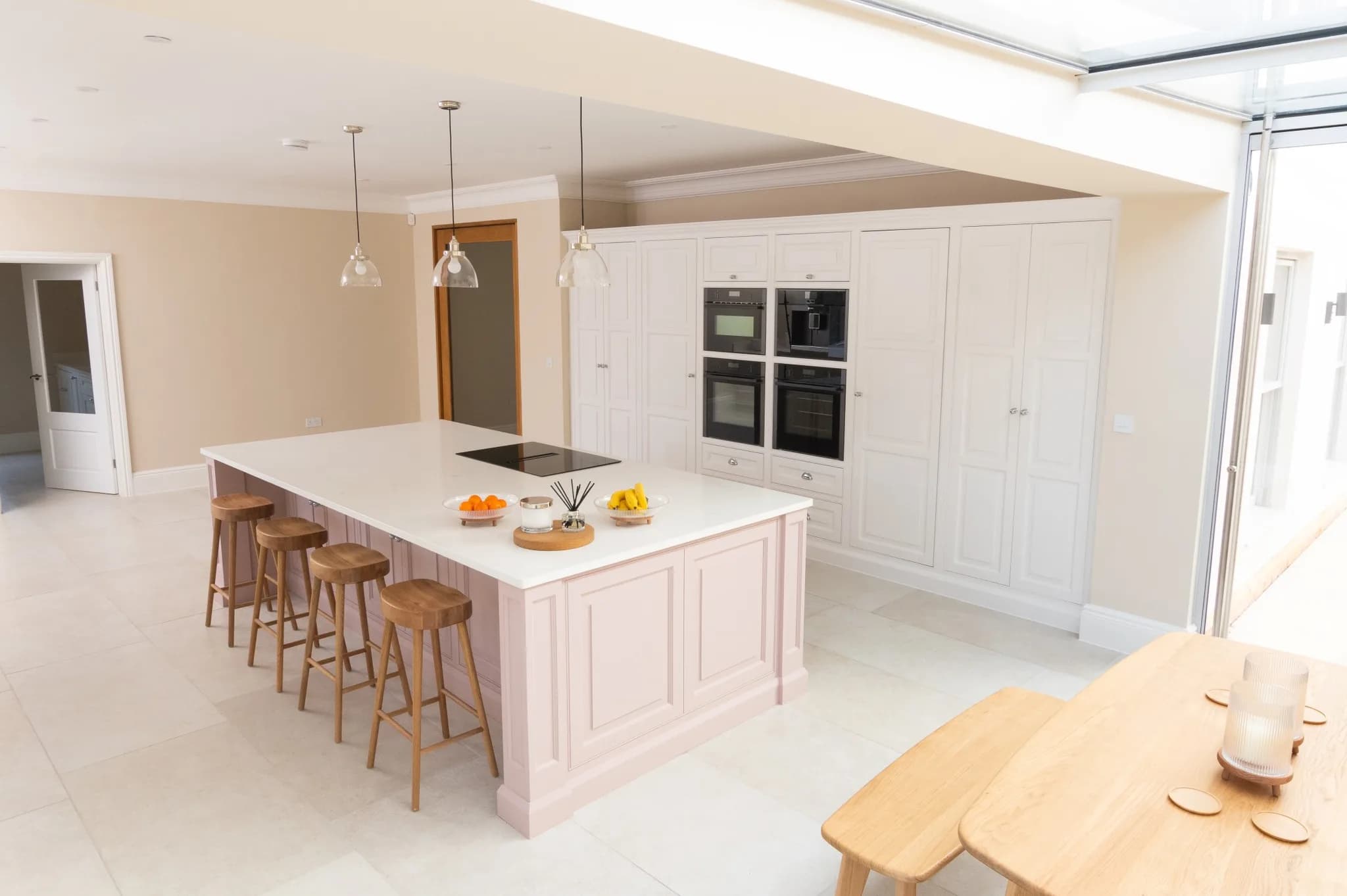 classic-raised-shaker-style-sandy-handmade-kitchen-company (12)