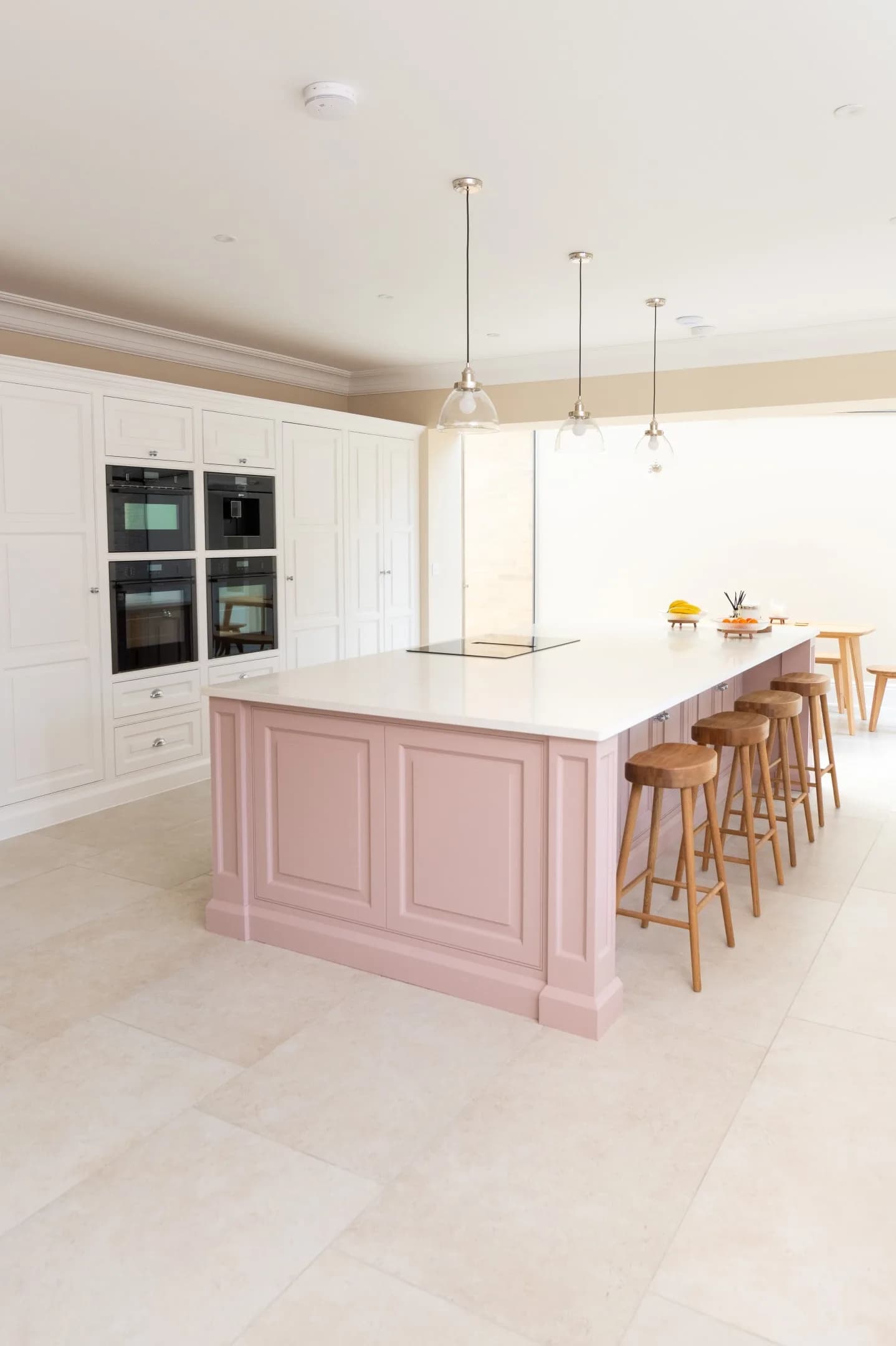 classic-raised-shaker-style-sandy-handmade-kitchen-company (16)