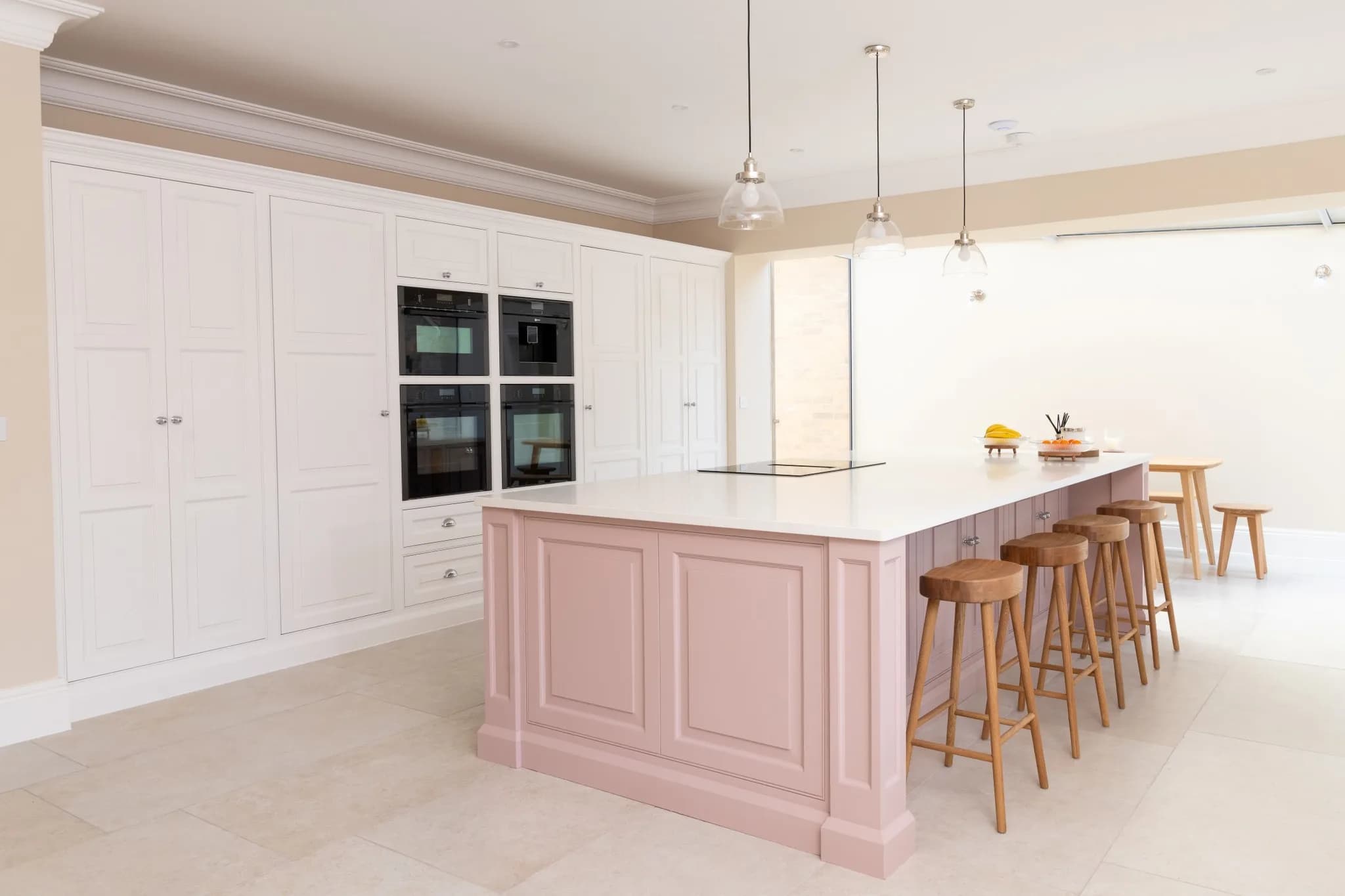 classic-raised-shaker-style-sandy-handmade-kitchen-company (17)