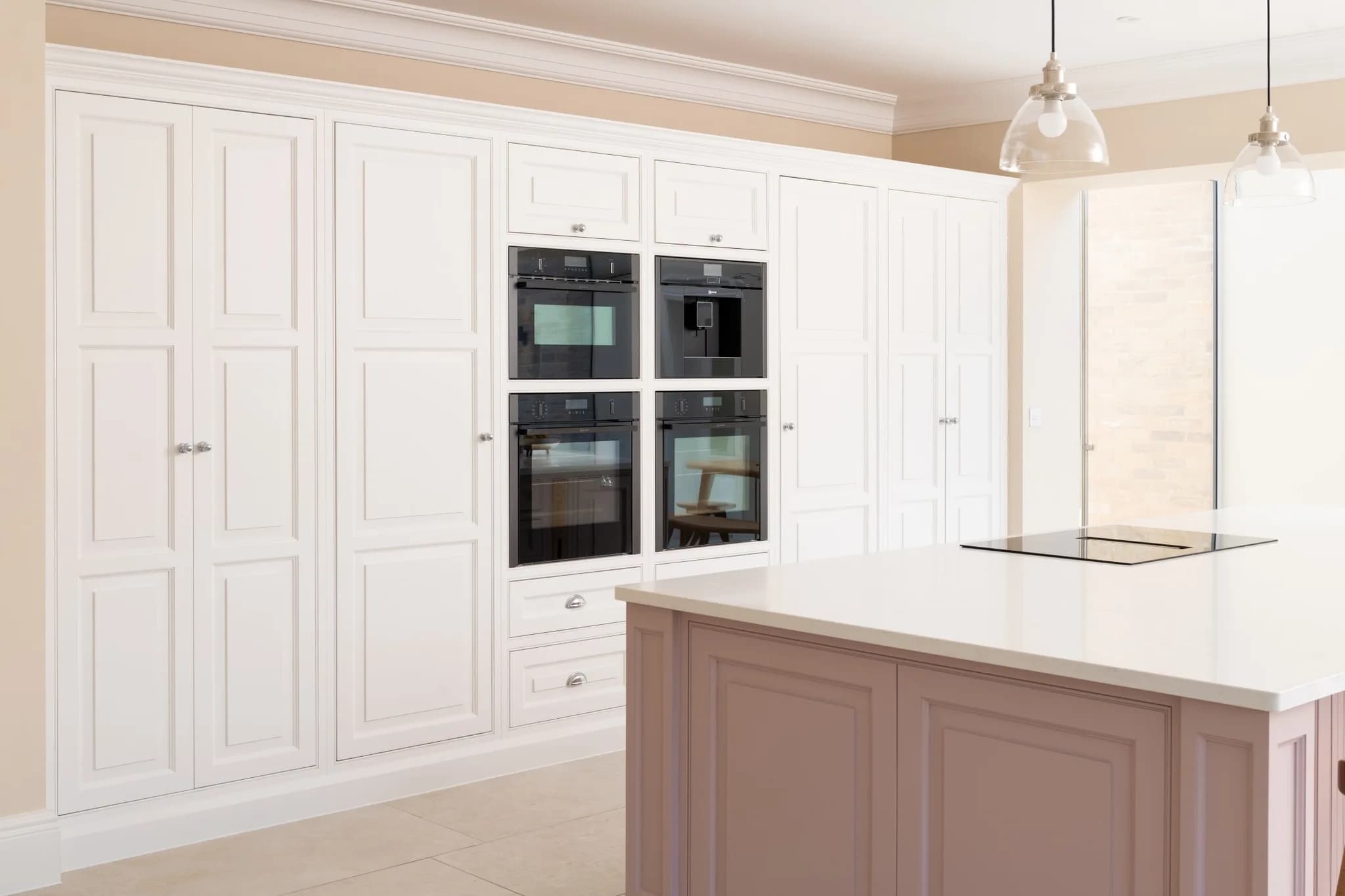 classic-raised-shaker-style-sandy-handmade-kitchen-company (18)