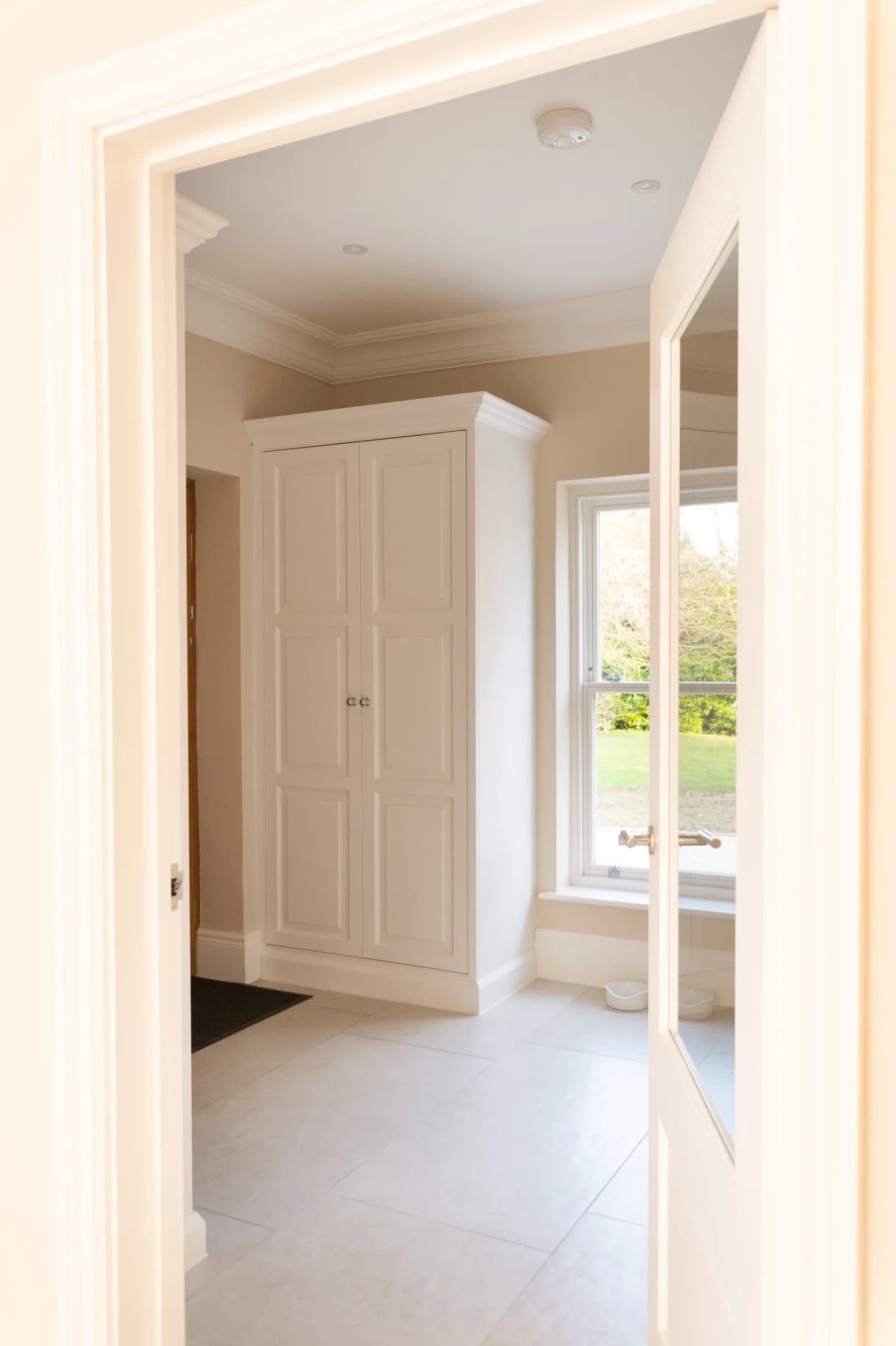 classic-raised-shaker-style-sandy-handmade-kitchen-company (49)