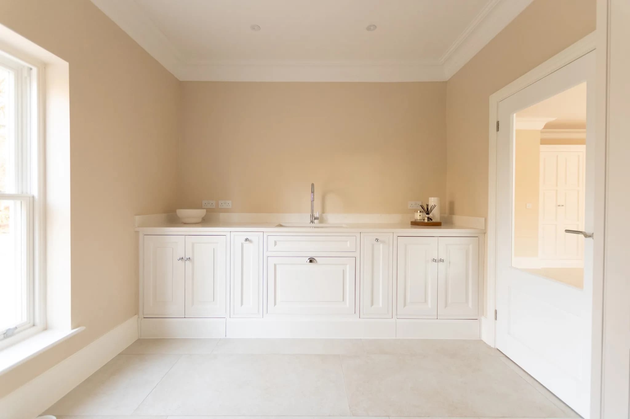 classic-raised-shaker-style-sandy-handmade-kitchen-company (58)