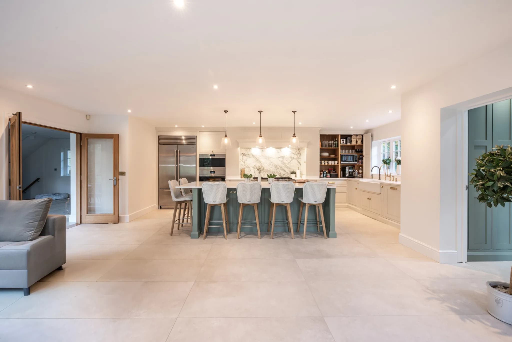 Expansive Classic Shaker Kitchen 63 - Stock, Essex