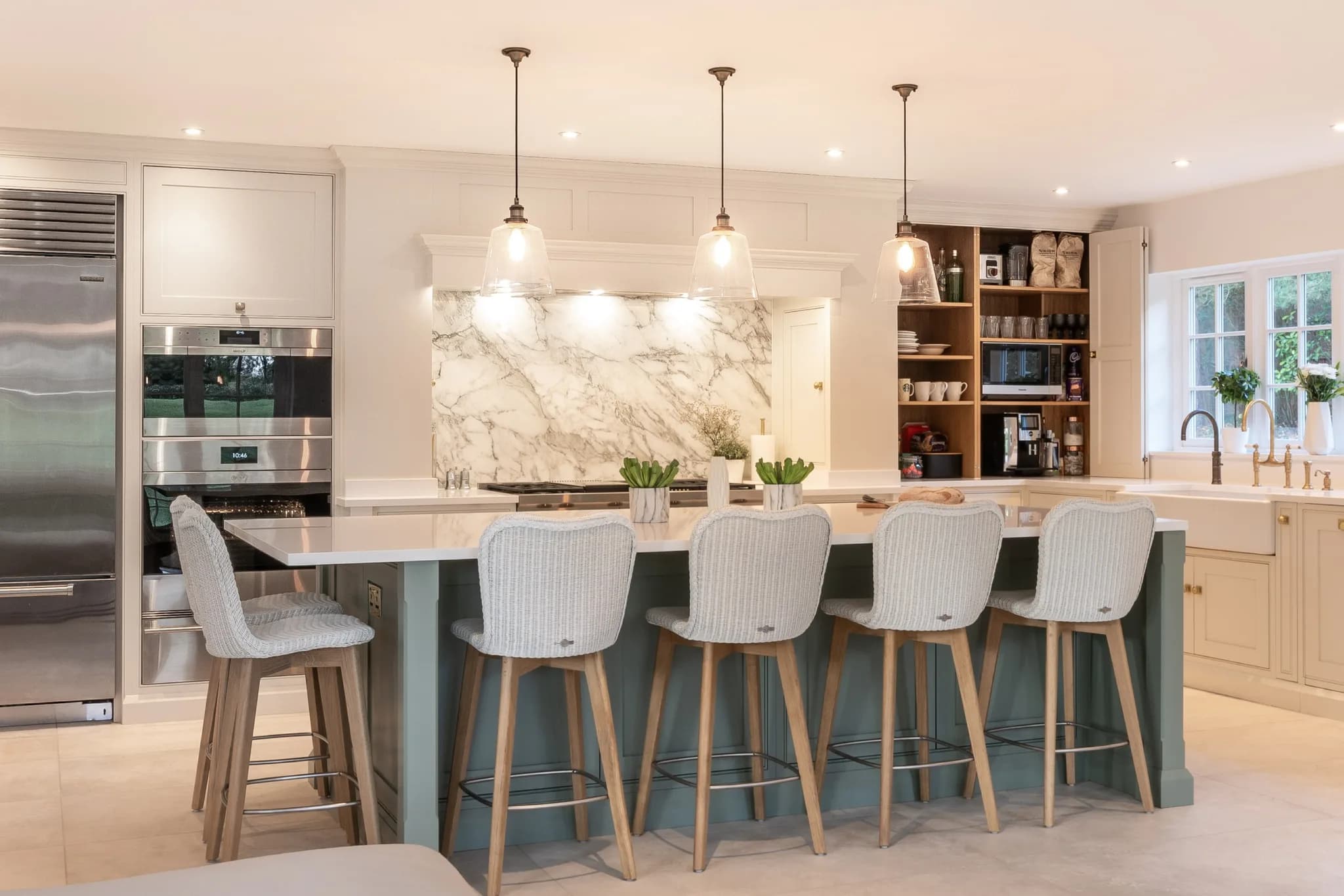 classic-shaker-kitchen-stock-essex-handmade-kitchen-co-01