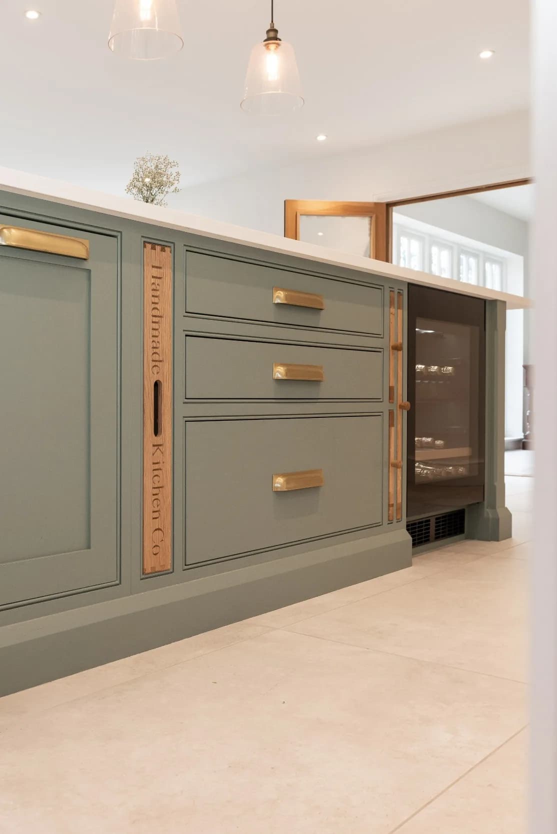 classic-shaker-kitchen-stock-essex-handmade-kitchen-co-04
