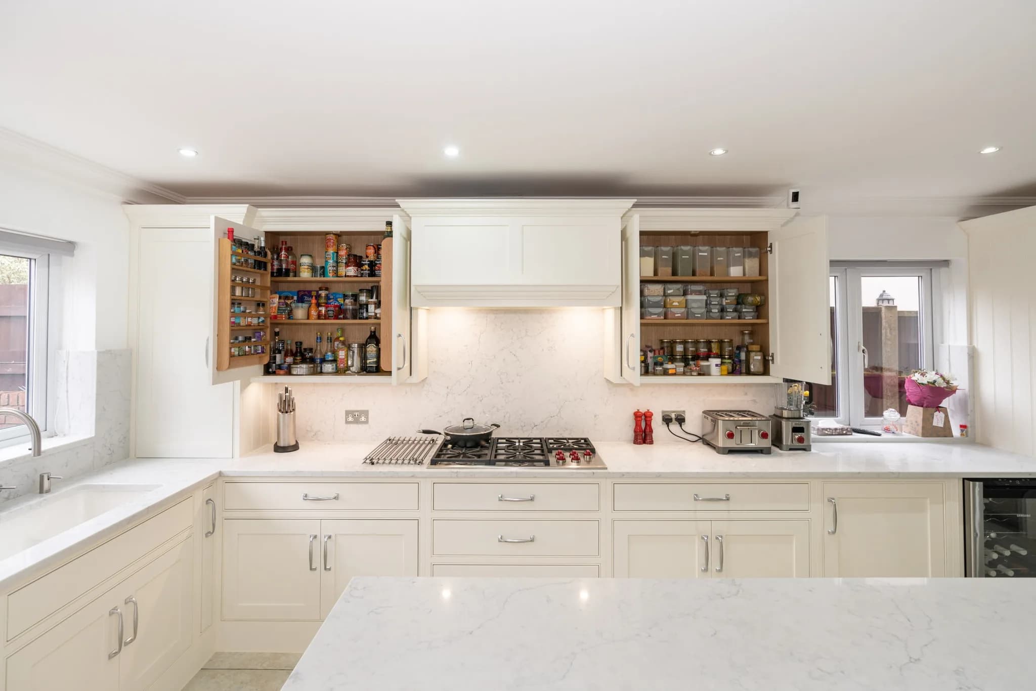classic-shaker-kitchen-sub-zero-wolf-cuffley-herts-handmade-kitchen-company (6)