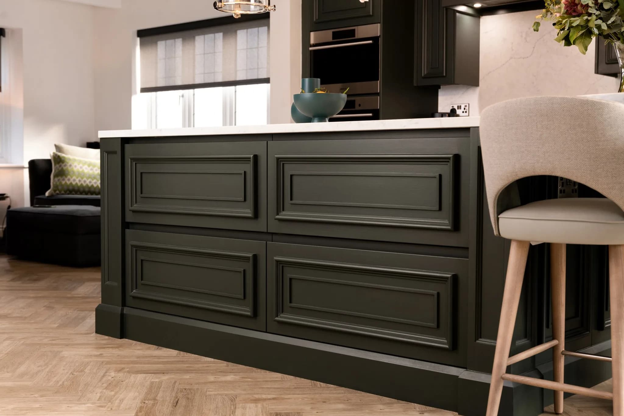 handleless-traditional-mapesbury-shaker-essex-handmade-kitchen-company (4)