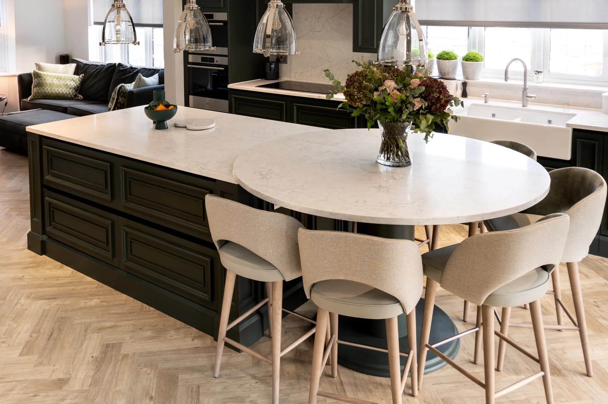 handleless-traditional-mapesbury-shaker-essex-handmade-kitchen-company (41)