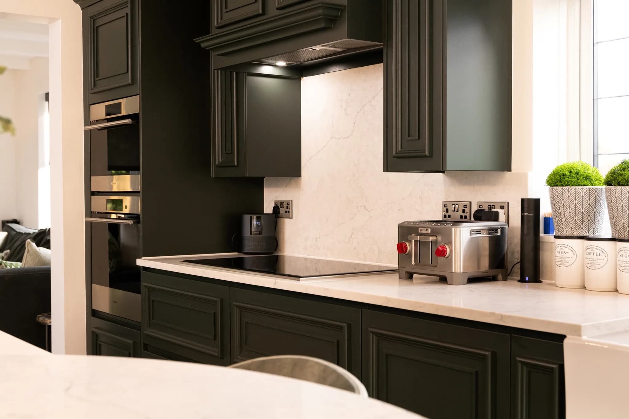 handleless-traditional-mapesbury-shaker-essex-handmade-kitchen-company (6)
