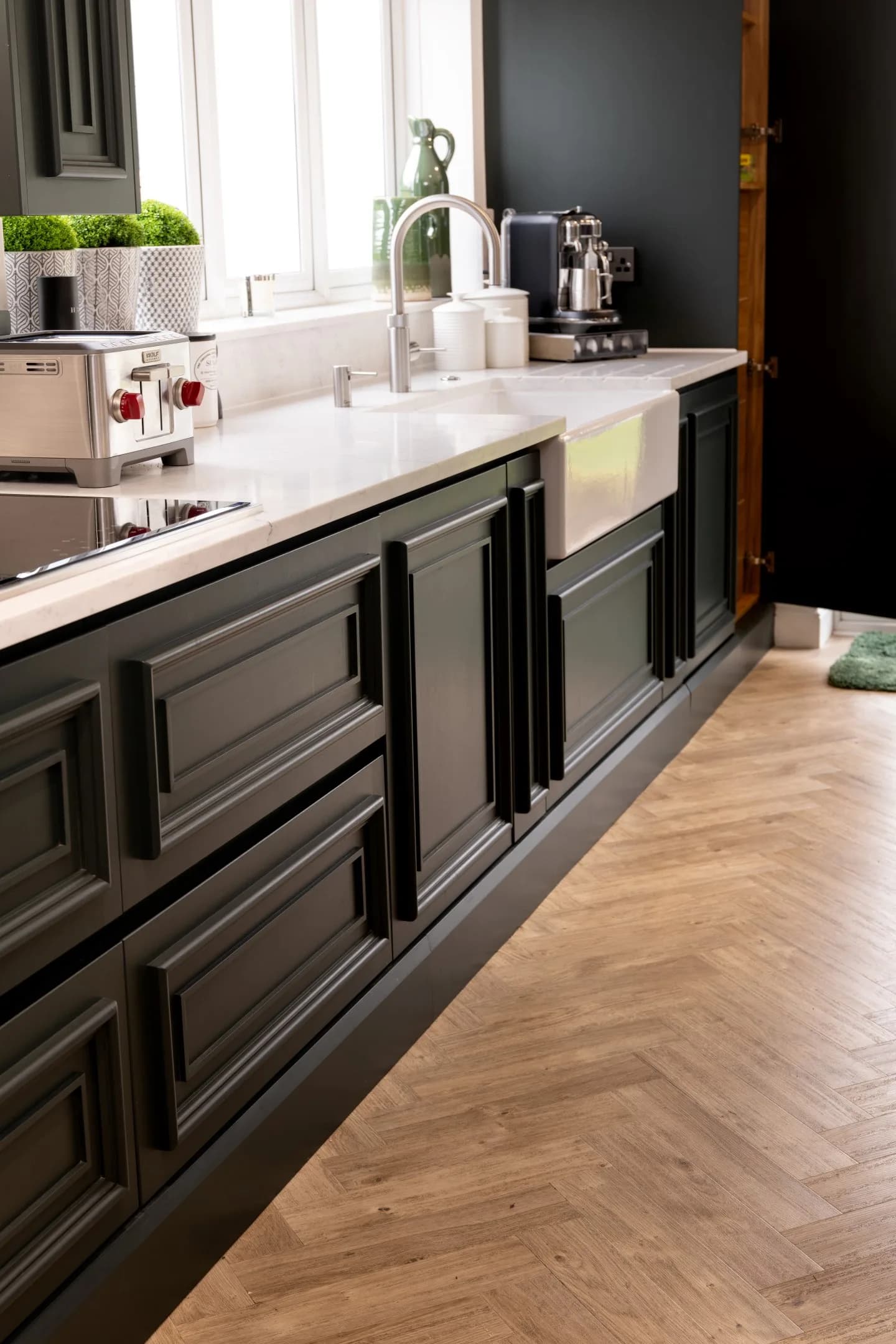 handleless-traditional-mapesbury-shaker-essex-handmade-kitchen-company (67)