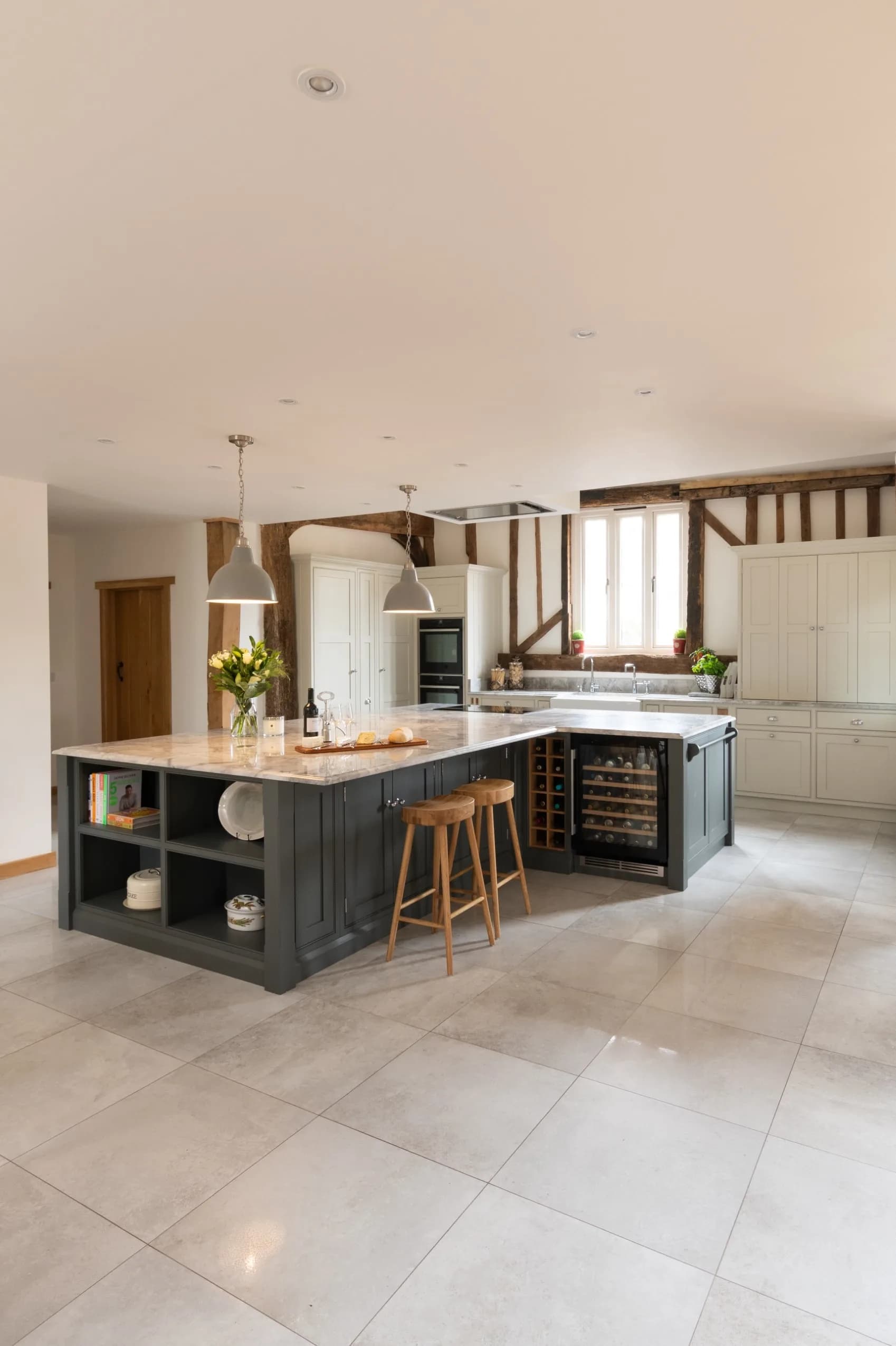 Classic In-Frame Shaker Kitchen 78 - Little Canfield