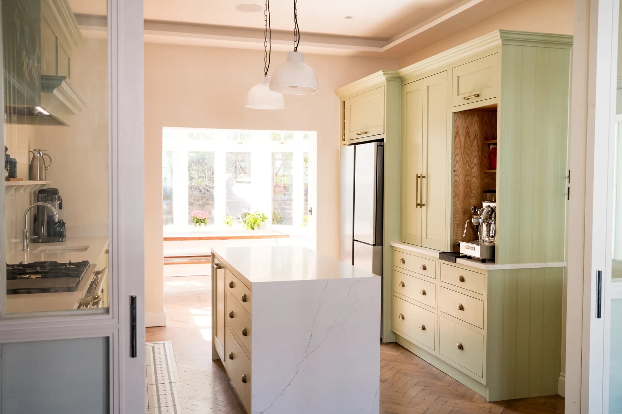 in-frame-plain-shaker-handmade-bespoke-kitchen-handmade-kitchen-company (12)