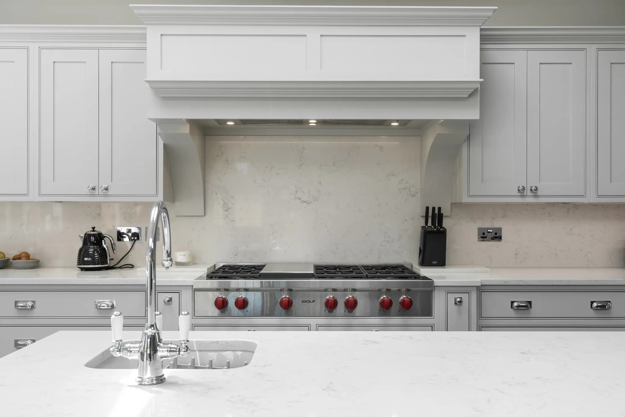 large-classic-shaker-style-hadley-wood-nb-handmade-kitchen-company (5)