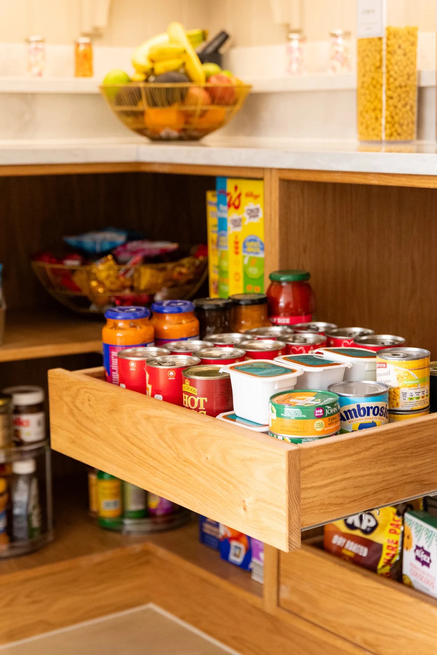 traditional-mapesbury-pantry-essex-handmade-kitchen-company (1 (10)