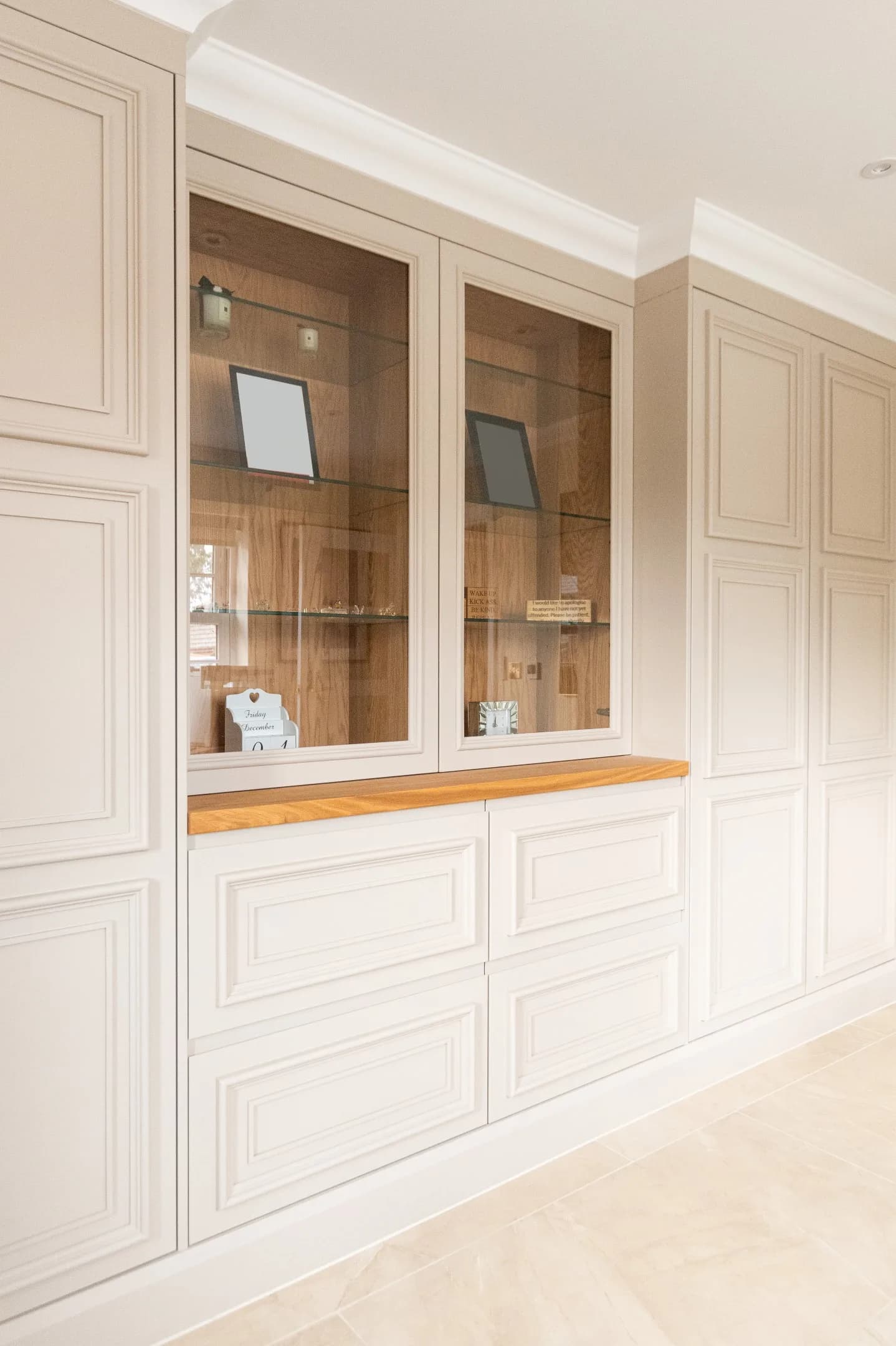 traditional-mapesbury-study-essex-handmade-kitchen-company (6)