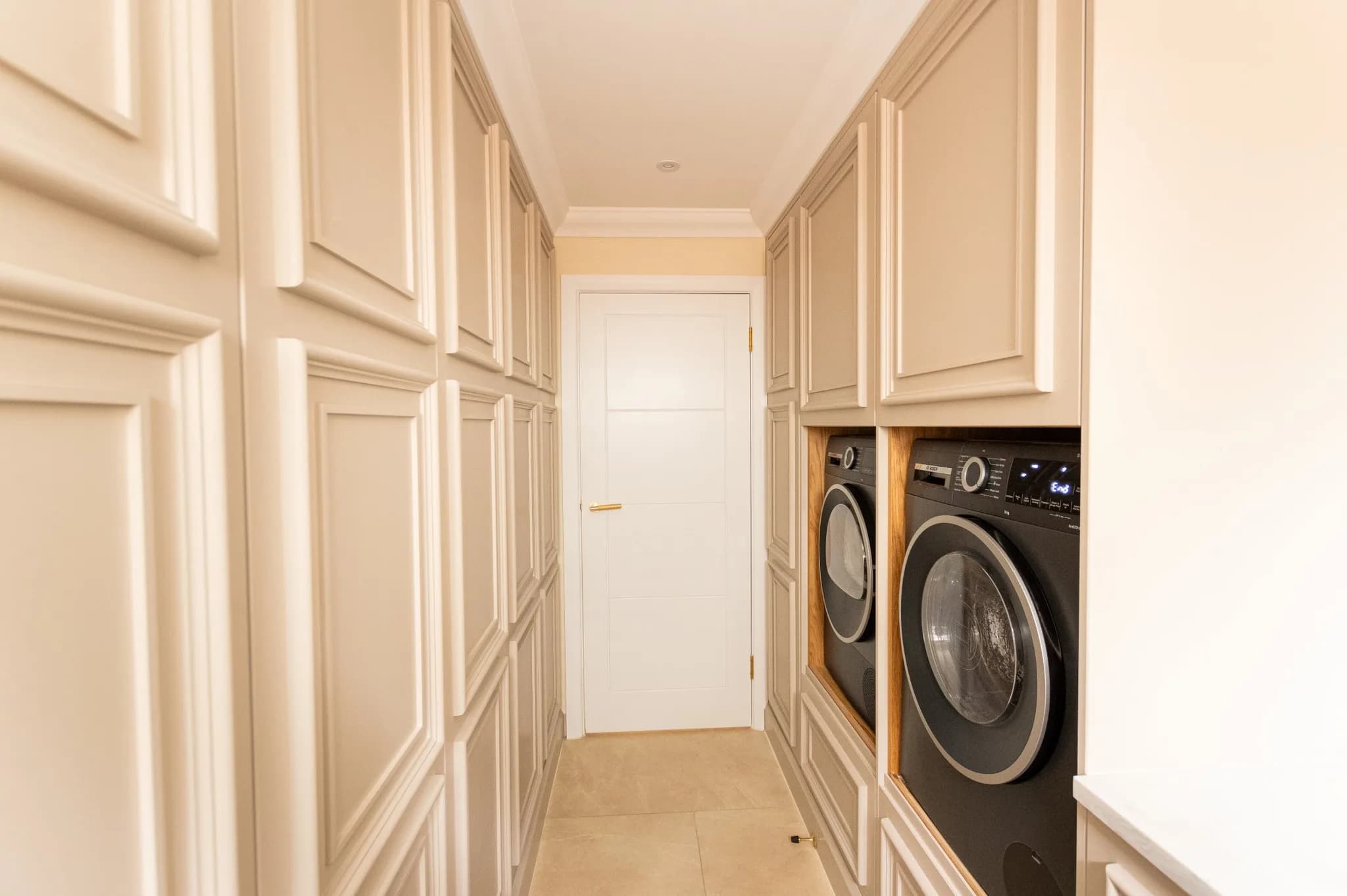 traditional-mapesbury-utility-essex-handmade-kitchen-co (5)