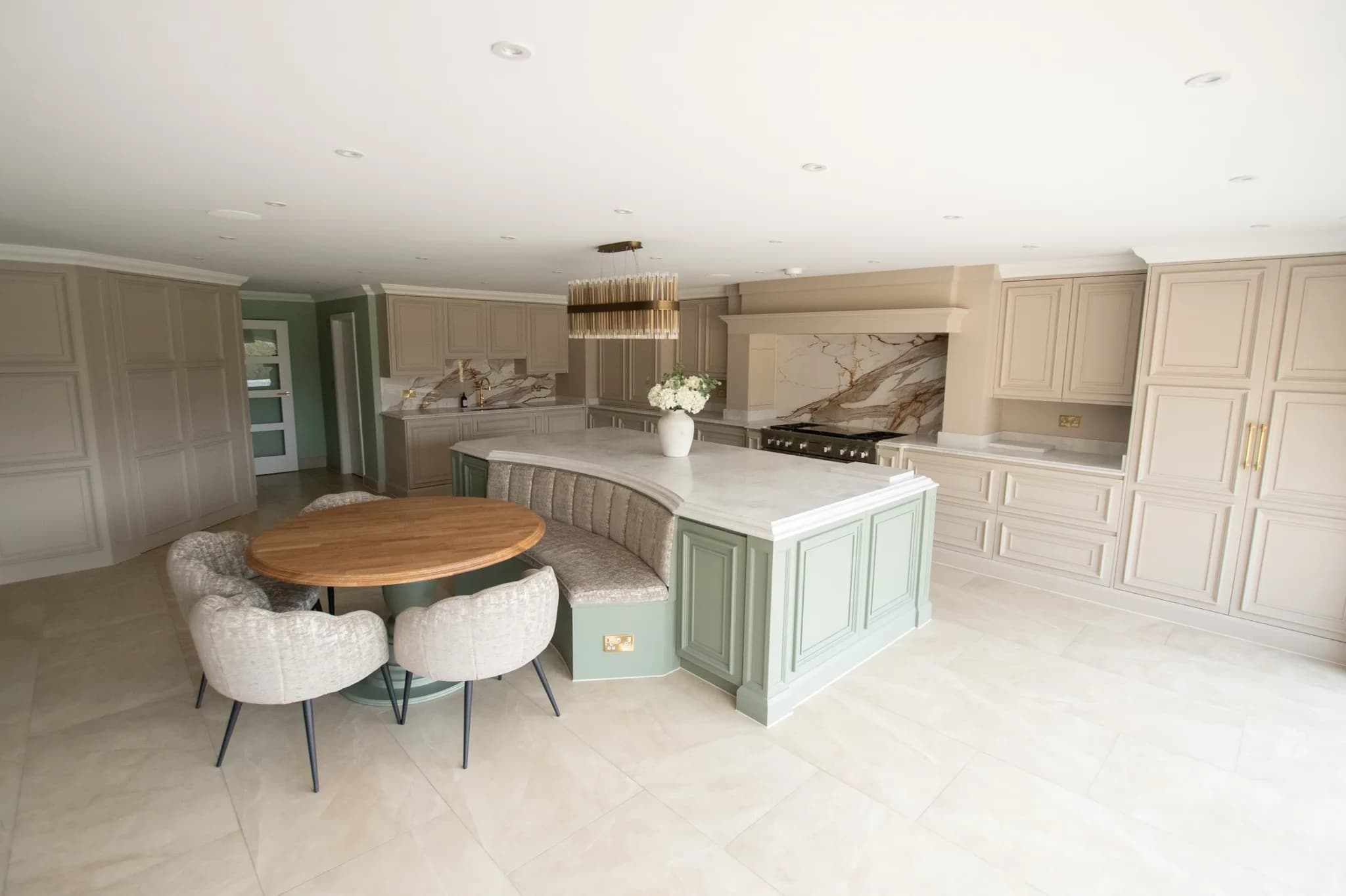 traditional-mapesburys-shaker-kitchen-essex-handmade-kitchen-