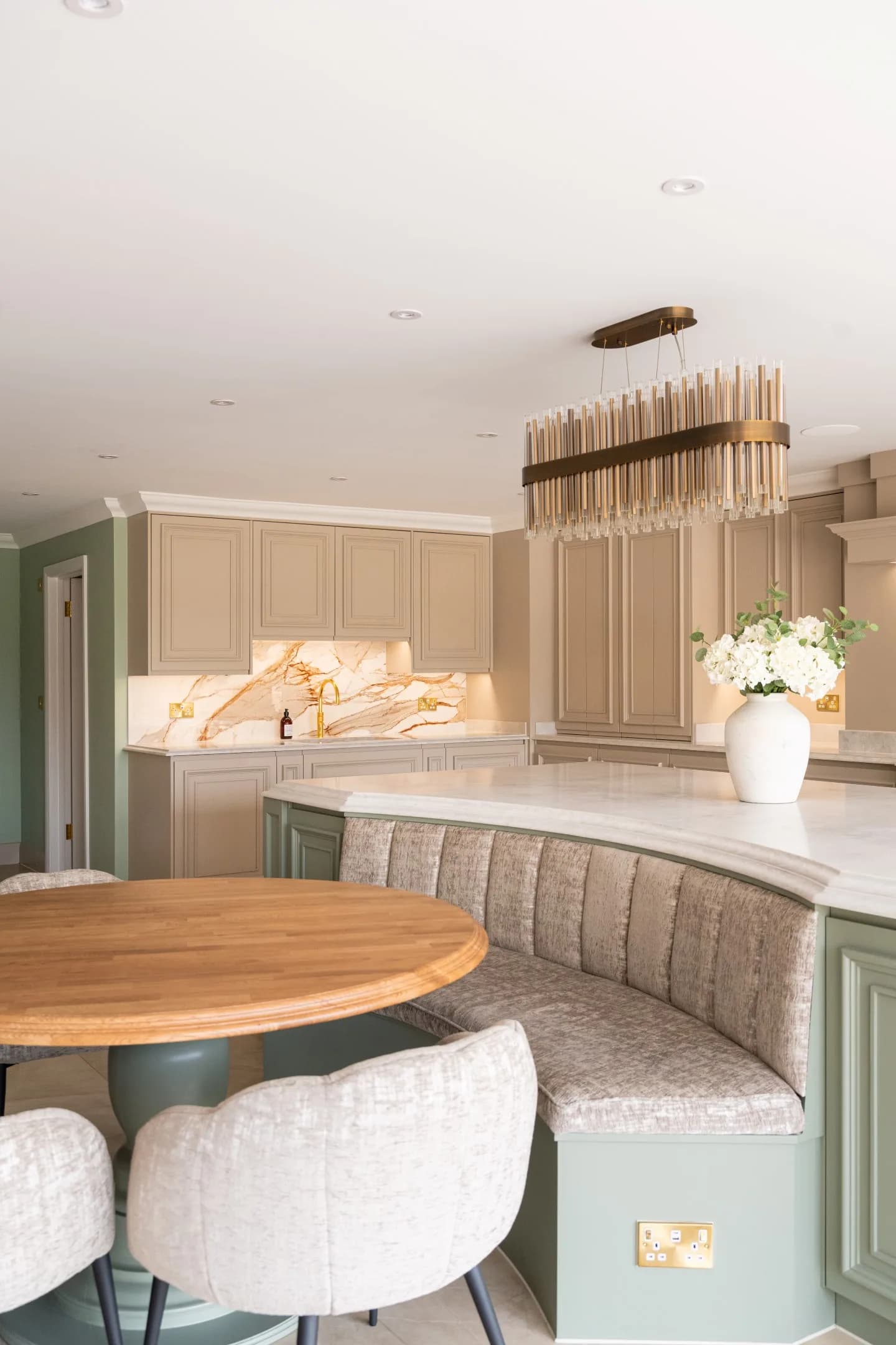 traditional-mapesburys-shaker-kitchen-essex-handmade-kitchen- (10)