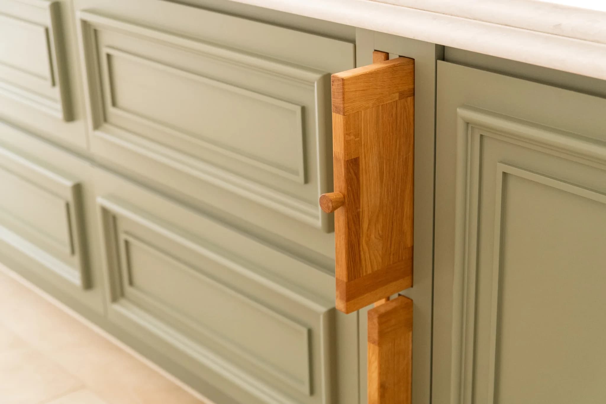 traditional-mapesburys-shaker-kitchen-essex-handmade-kitchen- (36)