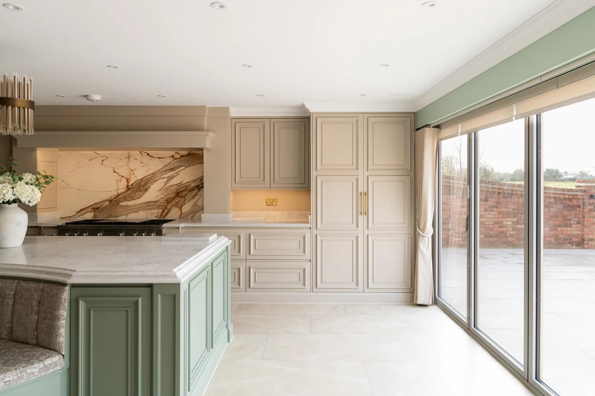 traditional-mapesburys-shaker-kitchen-essex-handmade-kitchen- (6)