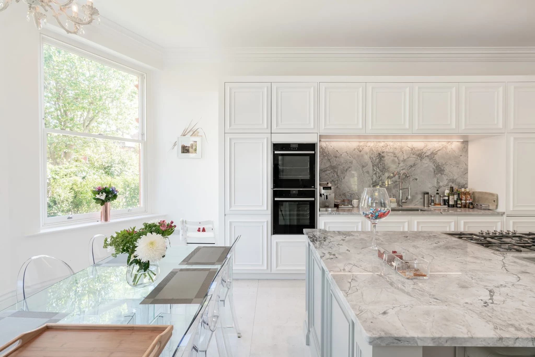 traditional-moulded-contemporary-mapesbury-handmade-kitchen-company-essex (11)