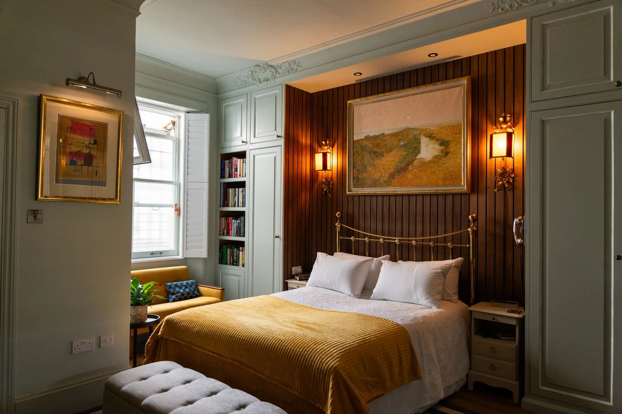 traditional-raised-shaker-bedroom-kensington-handmade-kitchen-company (7)