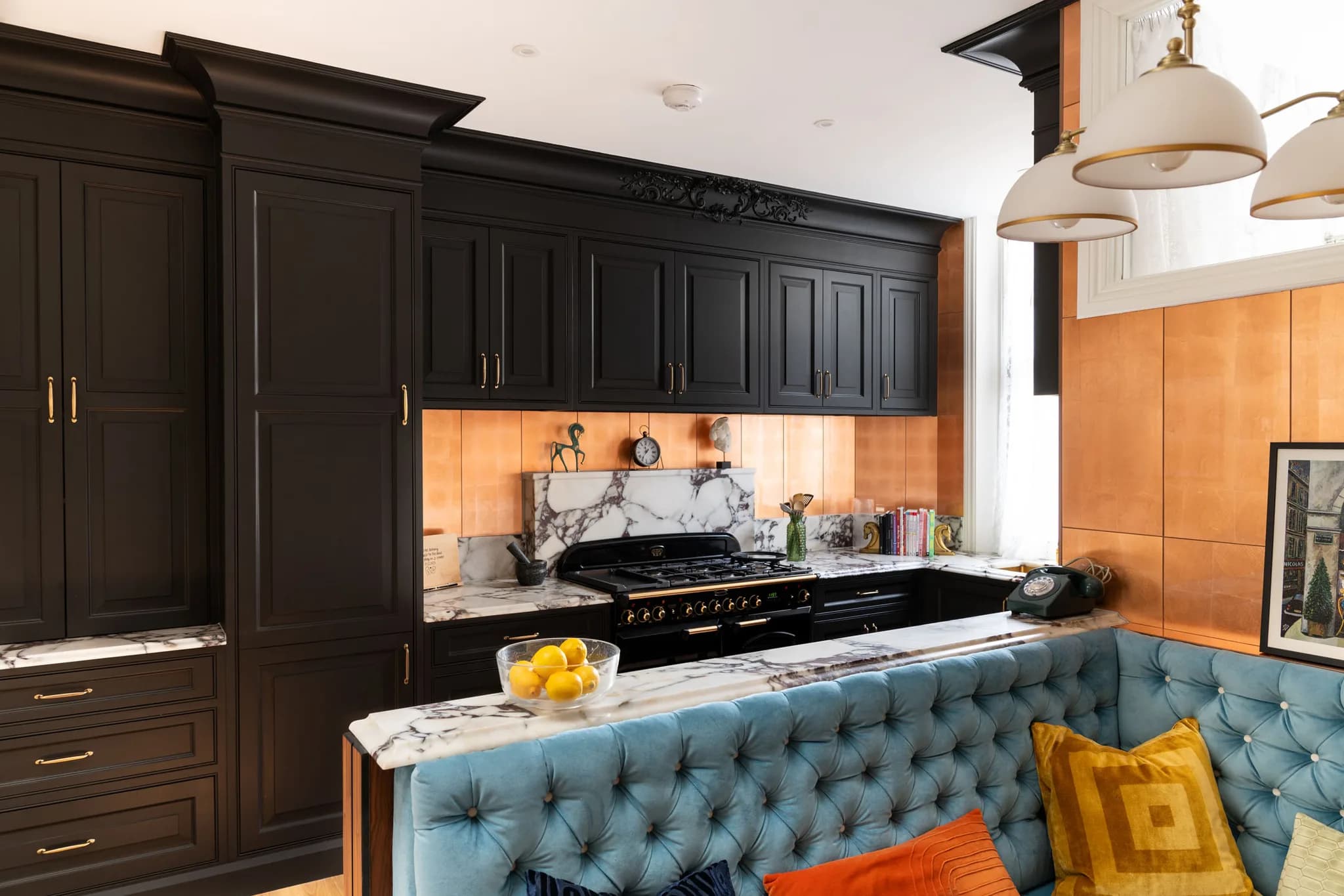 traditional-raised-shaker-kitchen-kensington-handmade-kitchen-company (4)