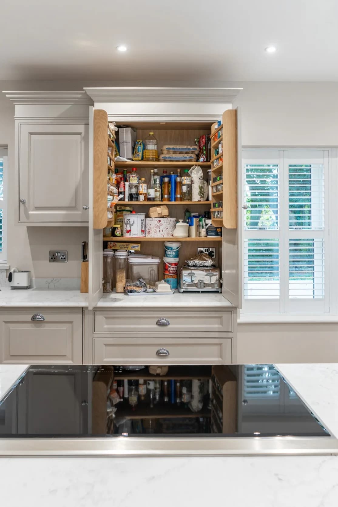 traditional-shaker-handmade-kitchen-chelmsford-essex-portrait-crops (12)