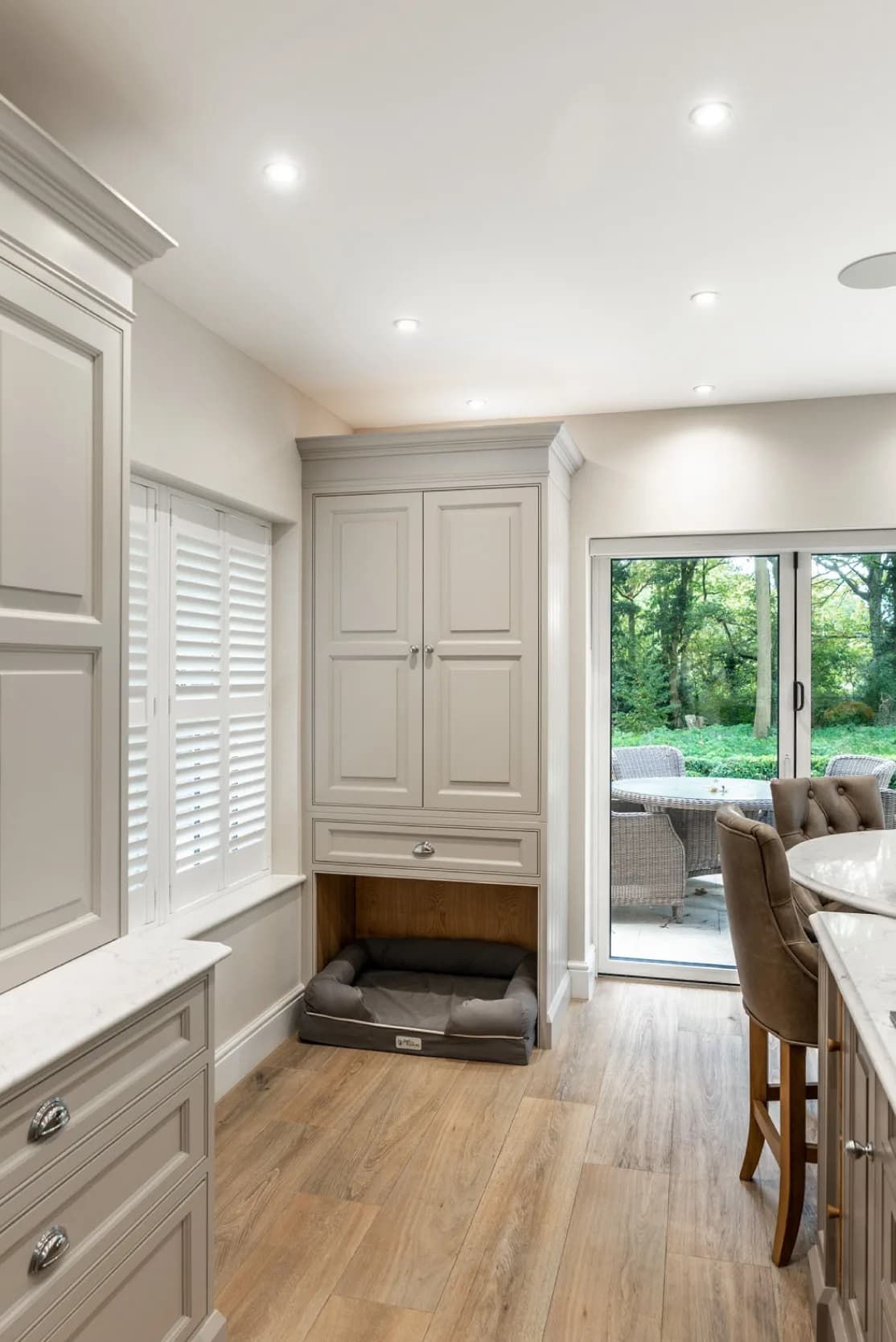 traditional-shaker-handmade-kitchen-chelmsford-essex-portrait-crops (5)