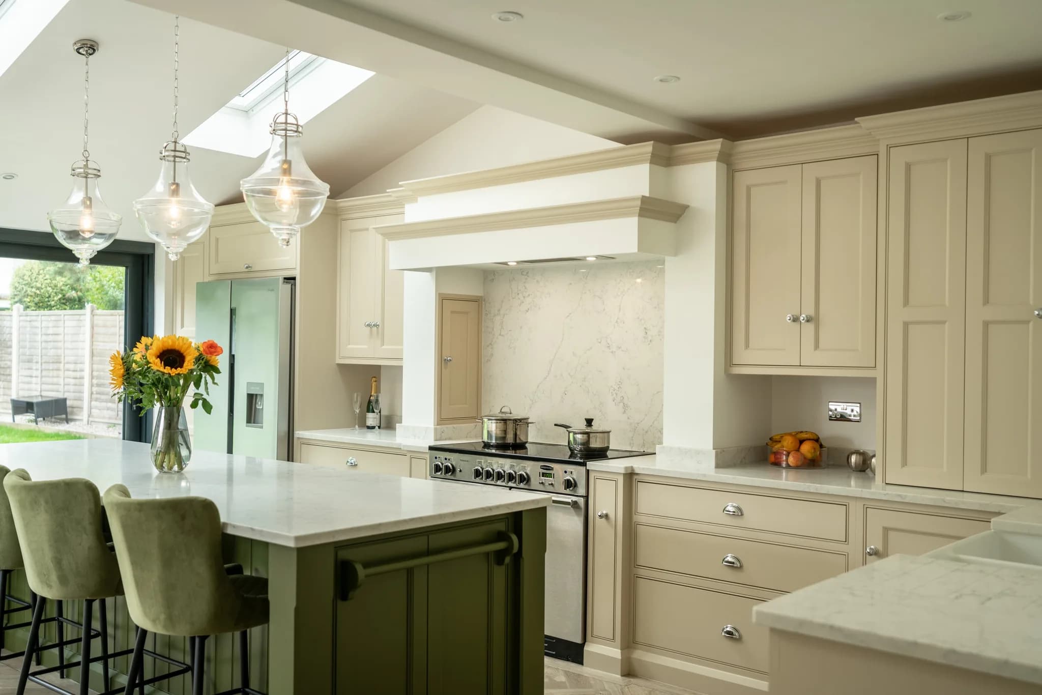 traditional-shaker-kitchen-elsenham-essex-handmade-kitchen-company (3)