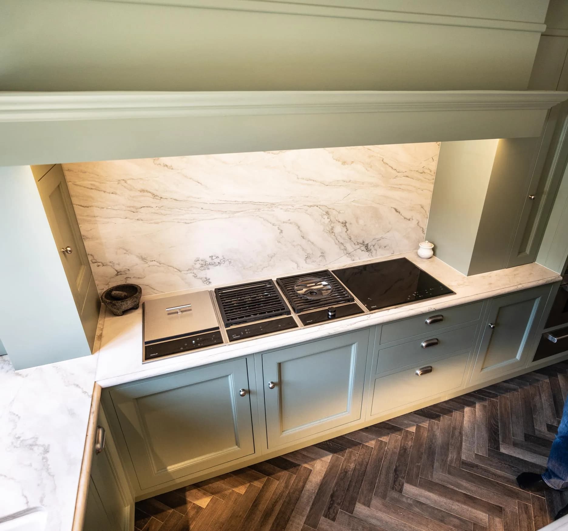 traditional-shaker-kitchen-woldingham-surrey-handmade-kitchen-co-essex (24)