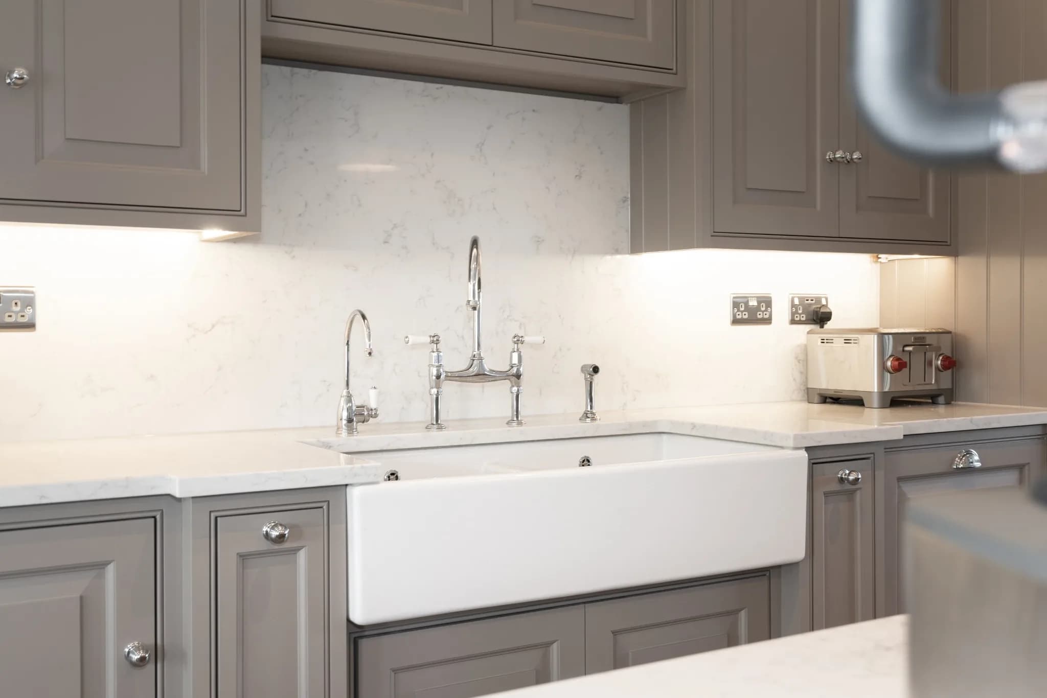 traditional-shaker-style-kitchen-28-cuffley-06